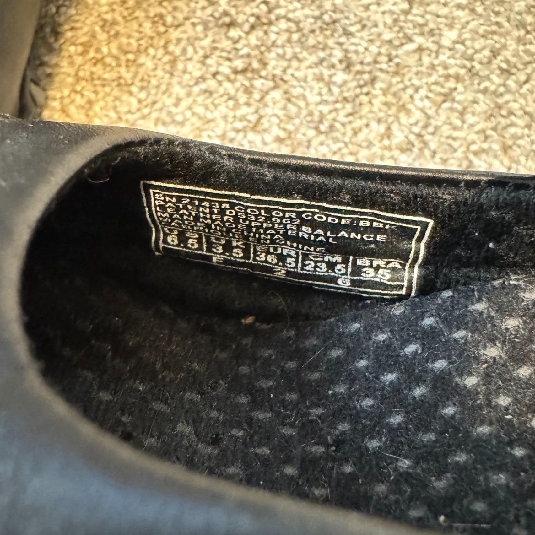SKECHERS VINTAGE Sketchers Black Leather Ballet Mary Jane Flats 6.5 Quilted Gorpcore Women Shoes Flat Mary Jane Size US 7 / IT 37 - 7 Thumbnail