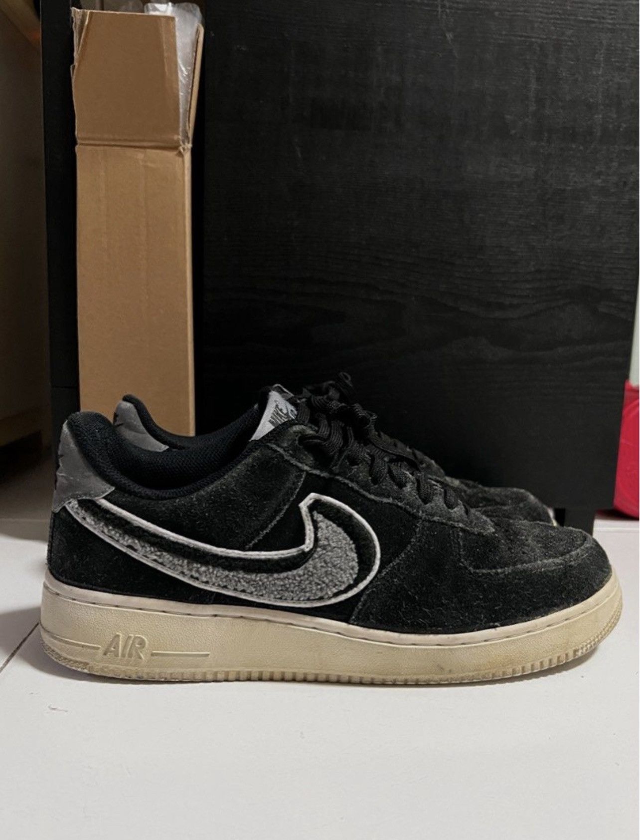 Nike Air Force '07 LV8 Chenille Swoosh