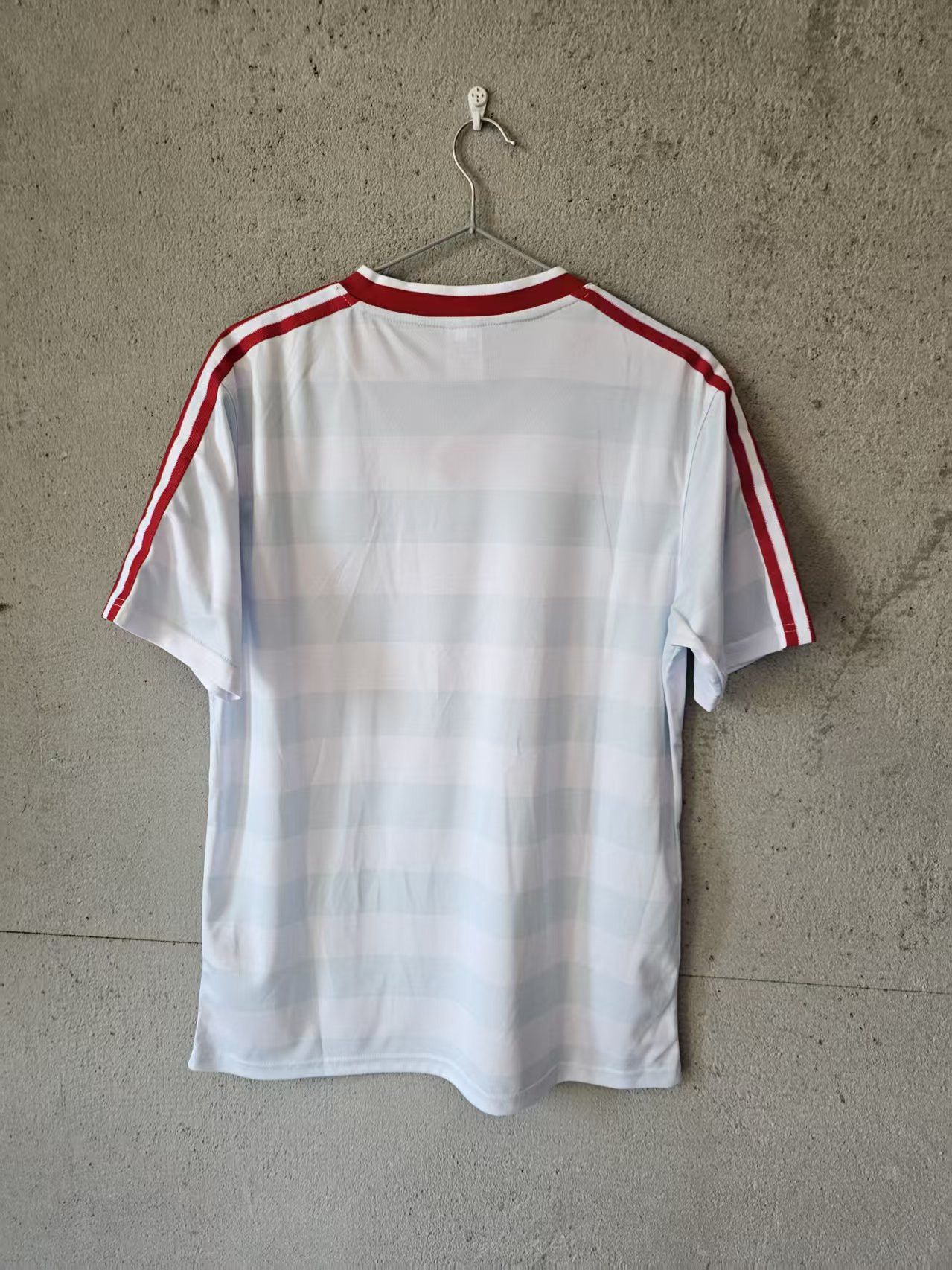 Other Vintage Hamburger SV Soccer jersey White Size US S / EU 44-46 / 1 - 4 Thumbnail