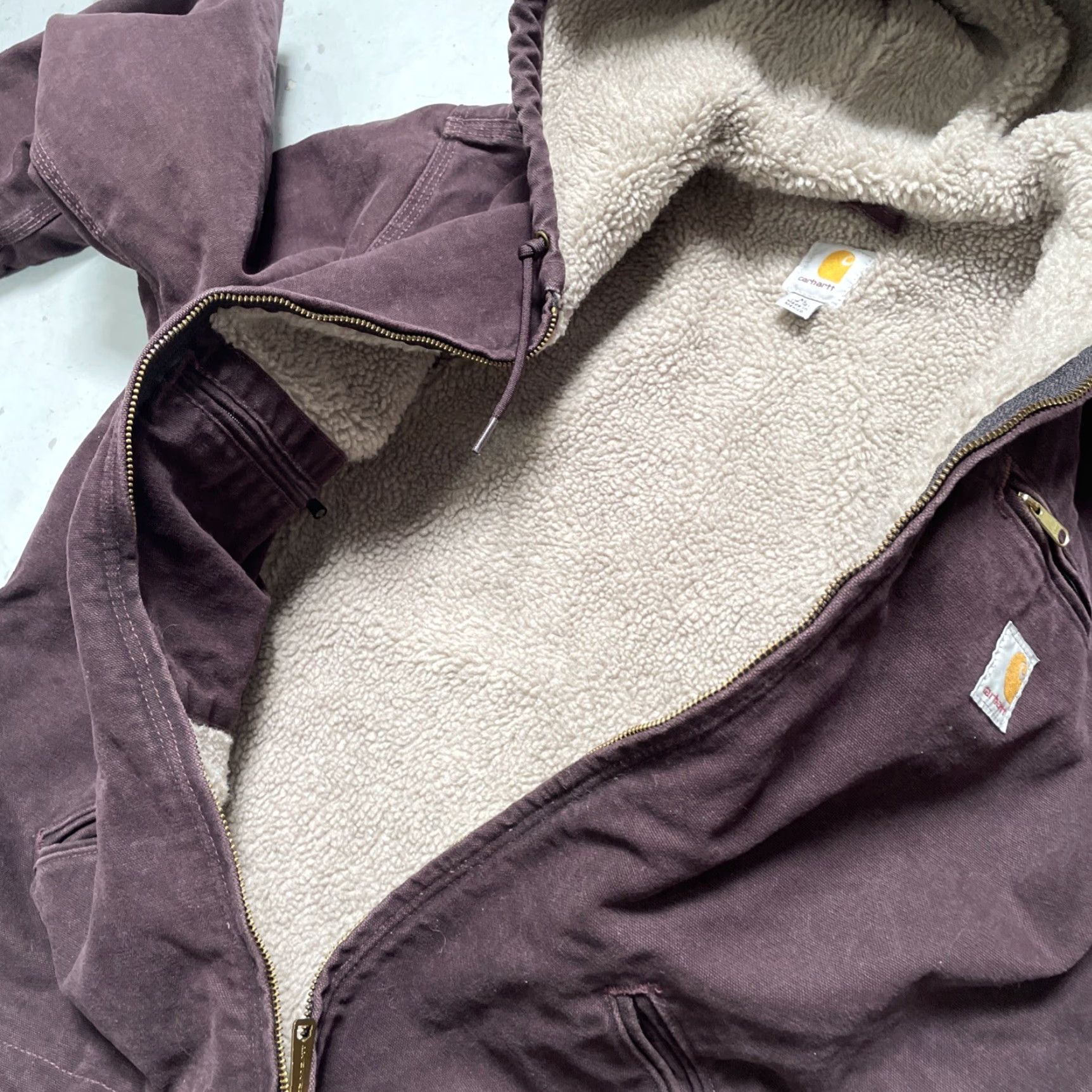 Carhartt VINTAGE Carhartt Jacket Hooded Bomber WJ141 Deep Wine Duck Canvas Sherpa Women's XL Size XL / US 12-14 / IT 48-50 - 7 Thumbnail