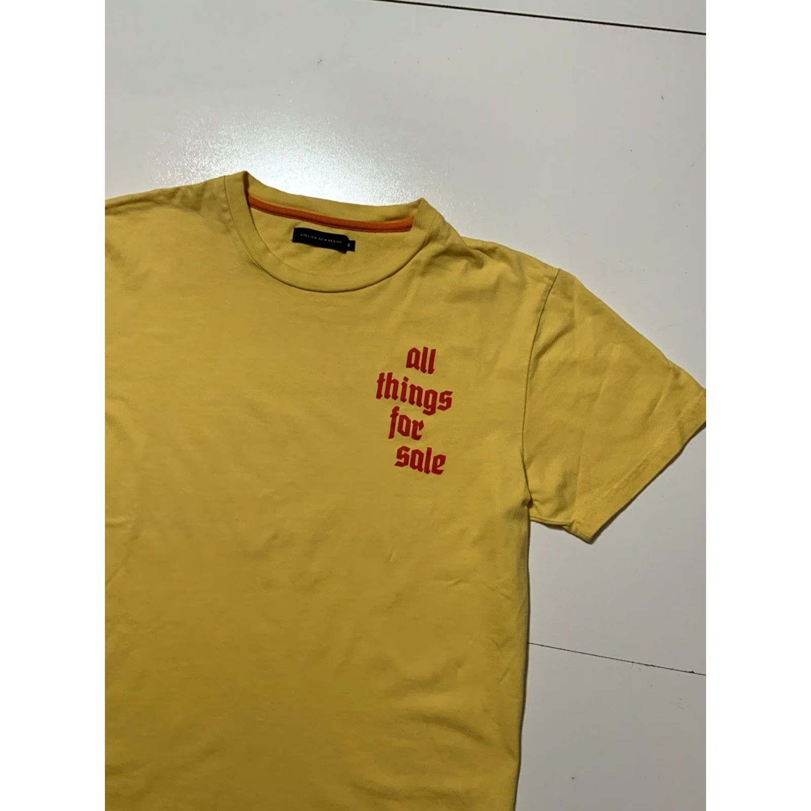 Vintage ATELIER NEW REGIME All Things For Sale Graphic Yellow Crewneck T-Shirt Sz. M Mens Size US M / EU 48-50 / 2 - 4 Thumbnail