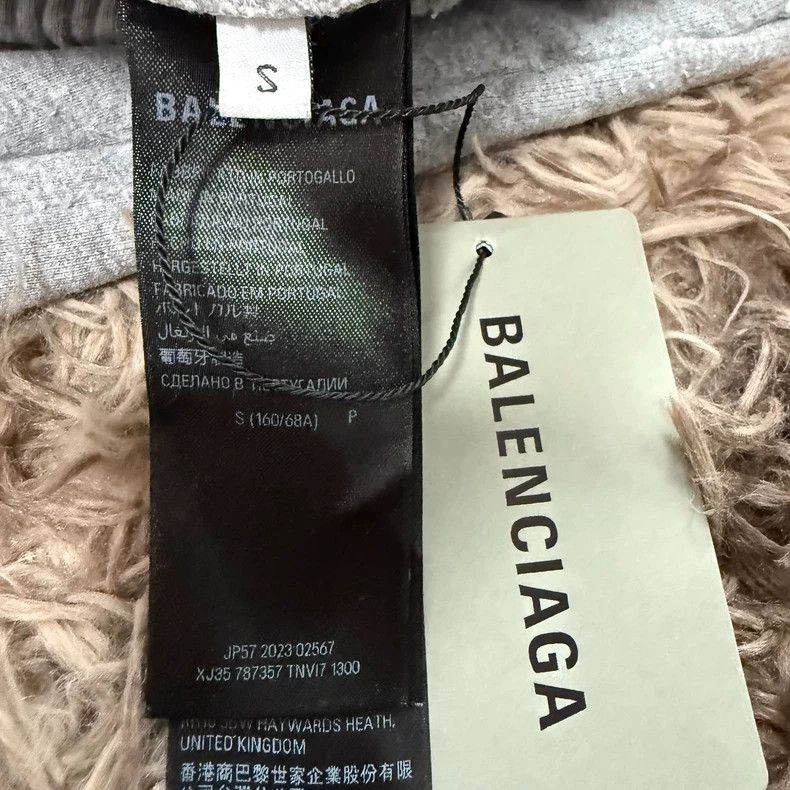 Balenciaga Balenciaga 24FW Distressed Baggy Sweatpants Size US 26 / EU 42 - 4 Thumbnail