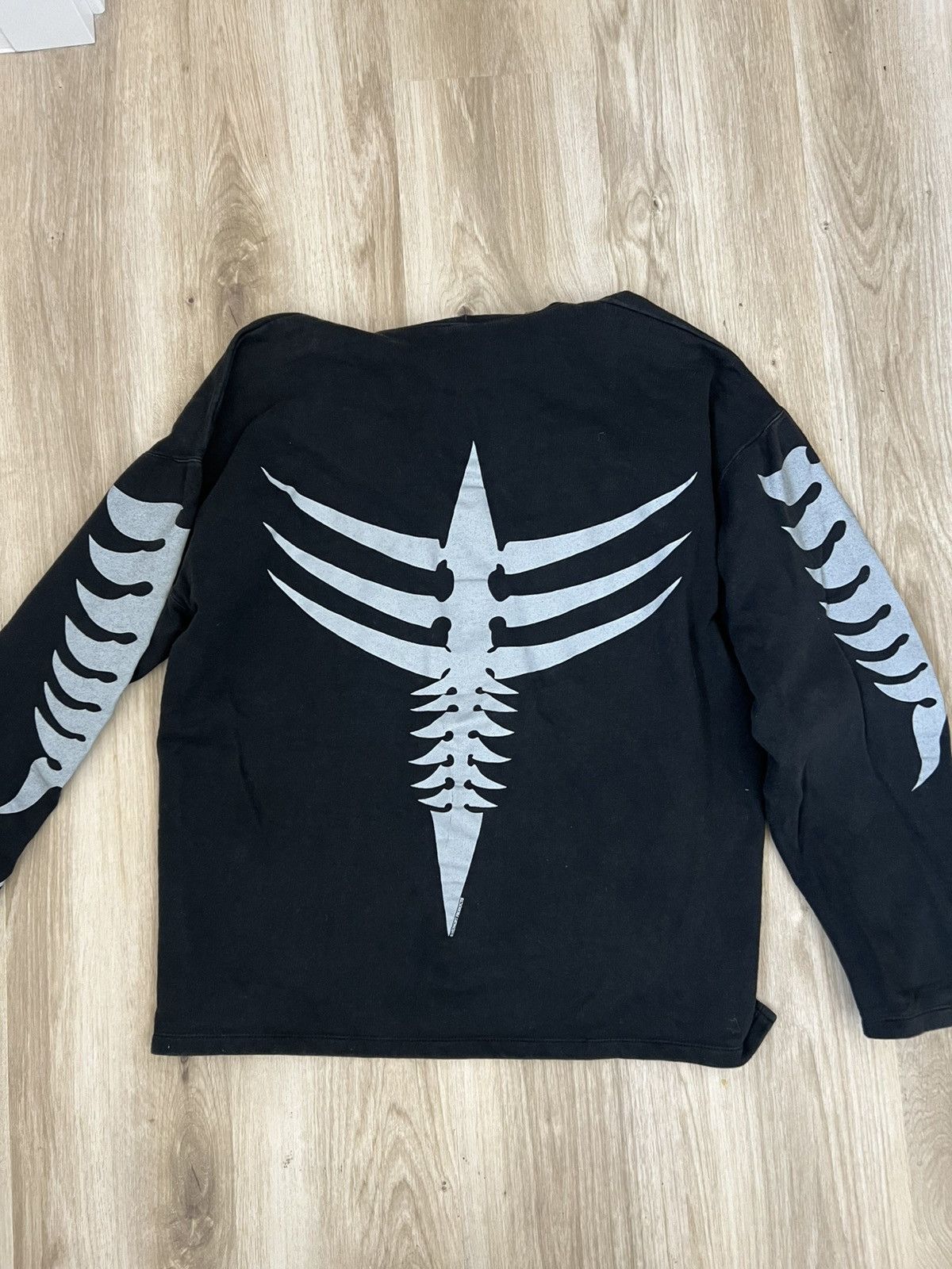 Other Black y2k graffiti masked tribal hoodie Size US M / EU 48-50 / 2 - 7 Thumbnail
