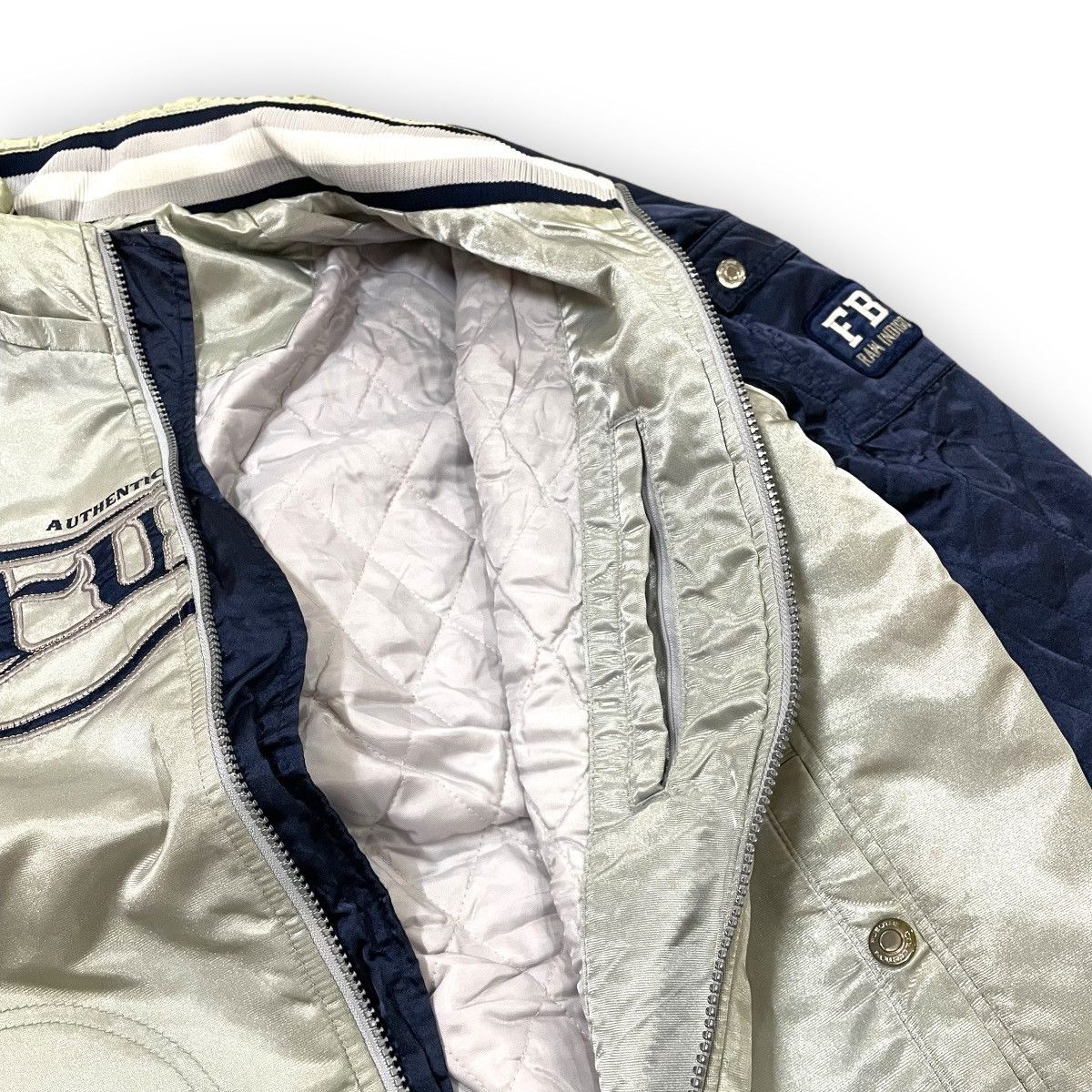 Fubu Fubu Jeans Bomber Jacket Vintage Size US L / EU 52-54 / 3 - 12 Thumbnail