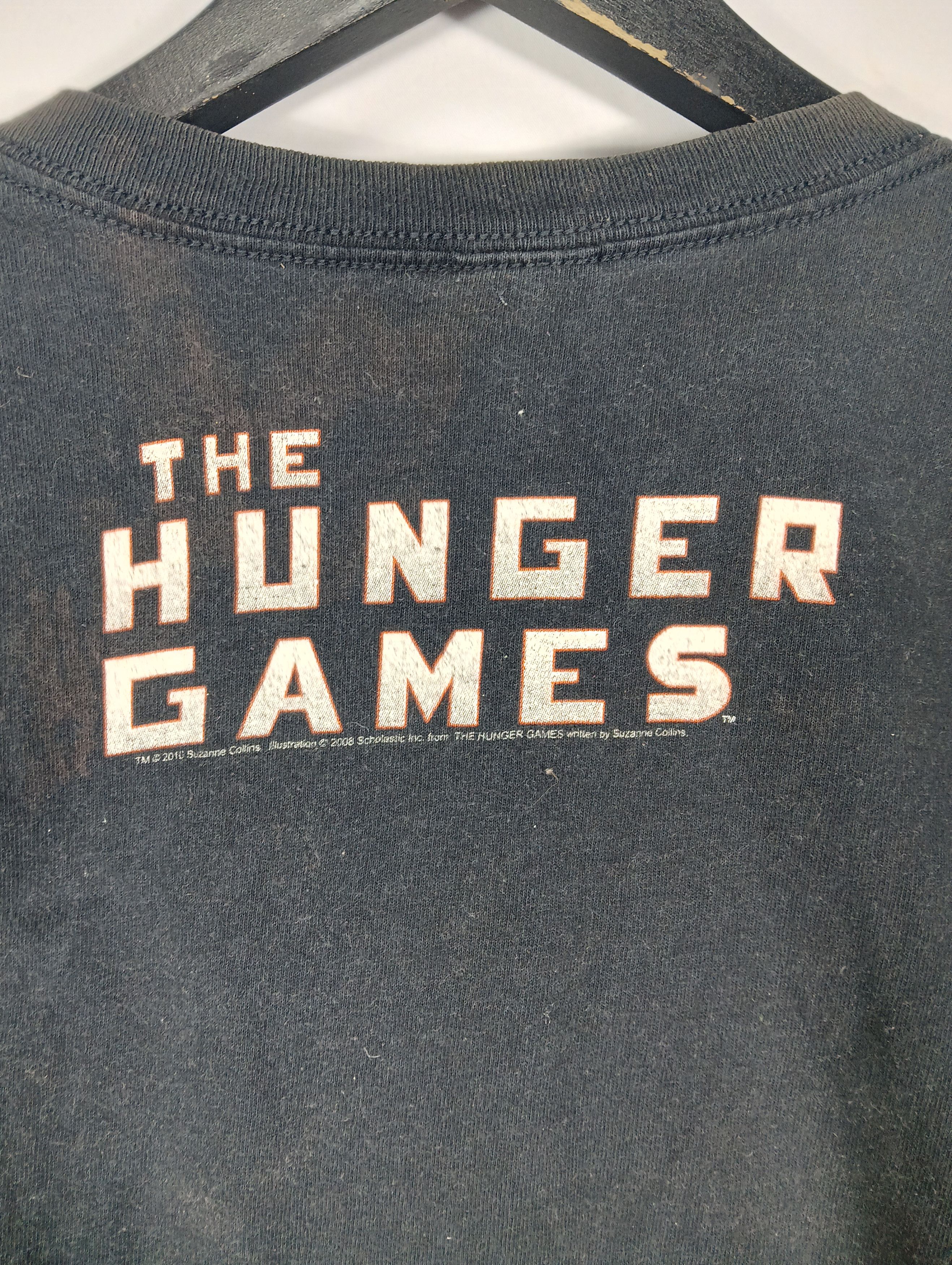 Other the hunger games big logo tee distressed Size US L / EU 52-54 / 3 - 6 Thumbnail