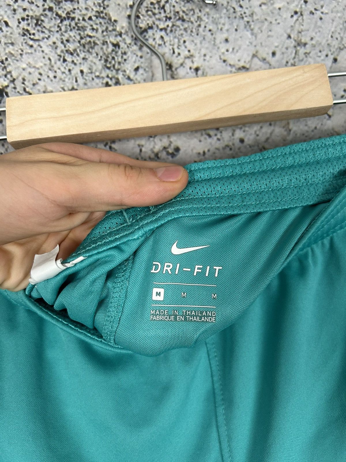 Nike FC Barcelona Nike Soccer Jersey Shorts Football Rare Sport Size US 32 / EU 48 - 8 Thumbnail