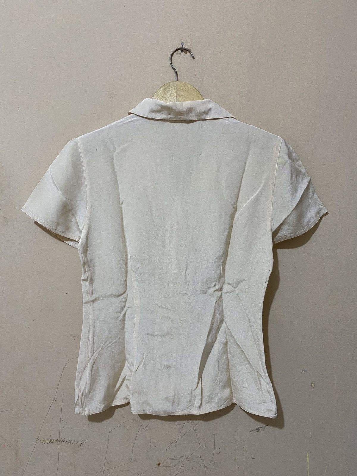 Salvatore Ferragamo Salvatore Ferragamo Silk Button Shirt Size M / US 6-8 / IT 42-44 - 9 Thumbnail