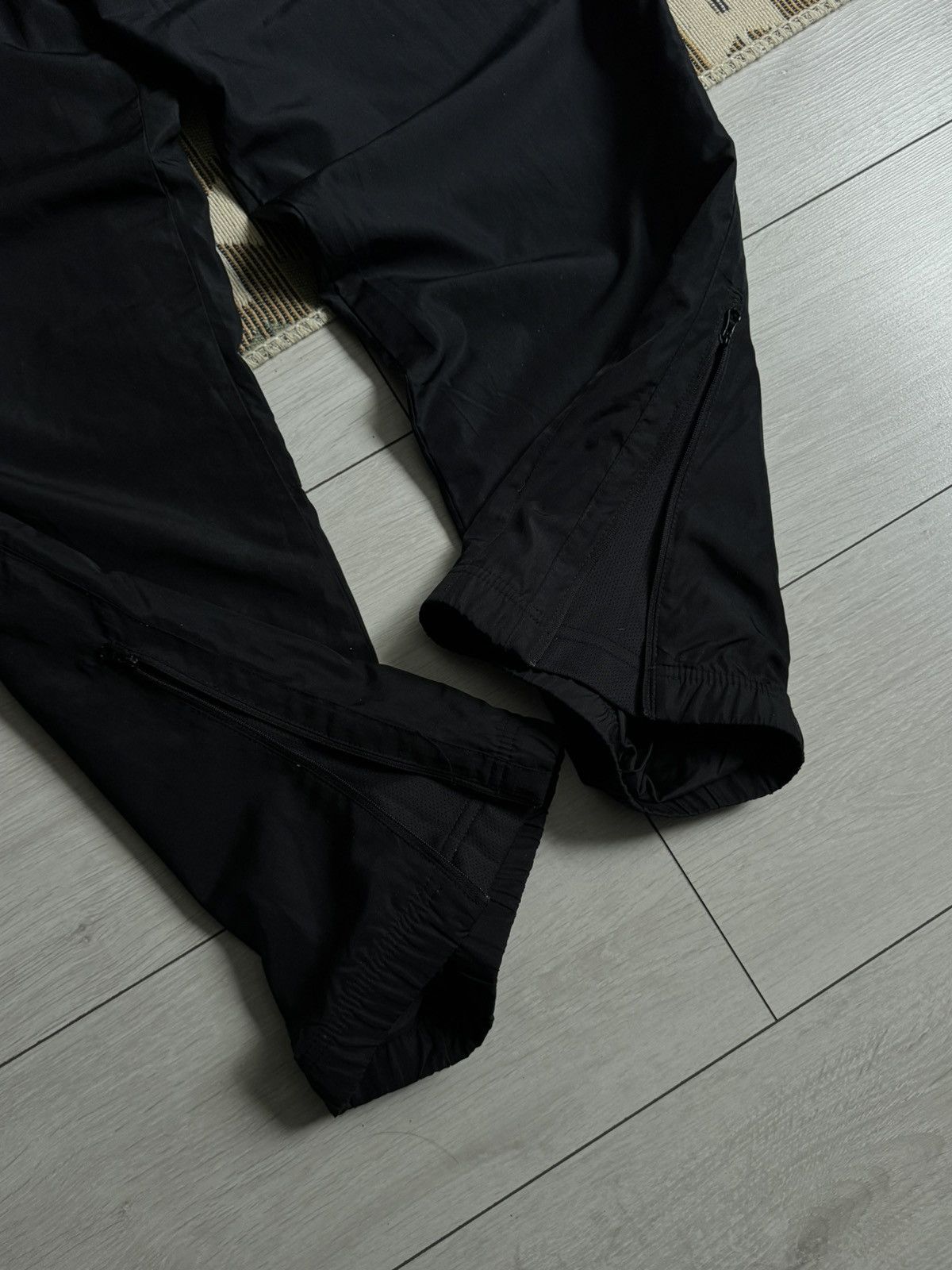 Nike Vintahe Nike Nylon Swoosh Baggy Y2K Drill Pants Size US 34 / EU 50 - 8 Thumbnail