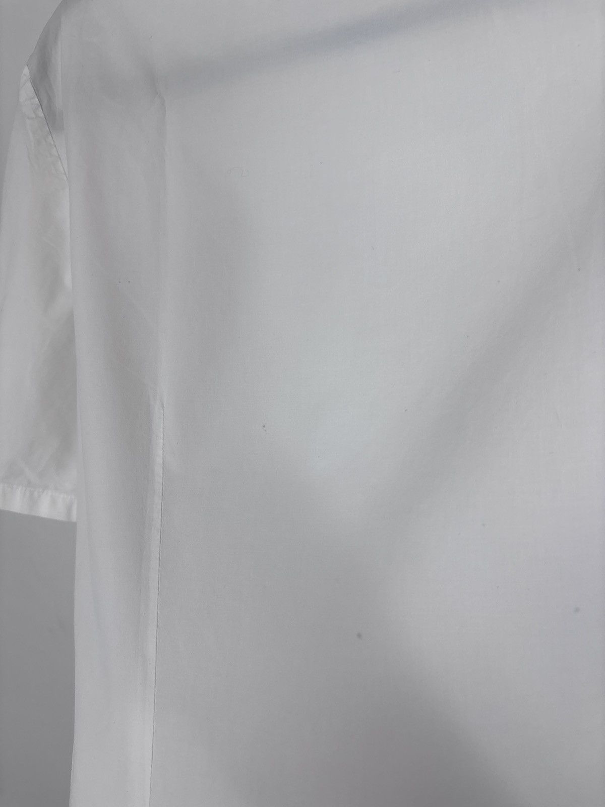 Gianfranco Ferre Vintage Gianfranco Ferre Women’s White Short Sleeve Shirt Size L / US 10 / IT 46 - 21 Thumbnail