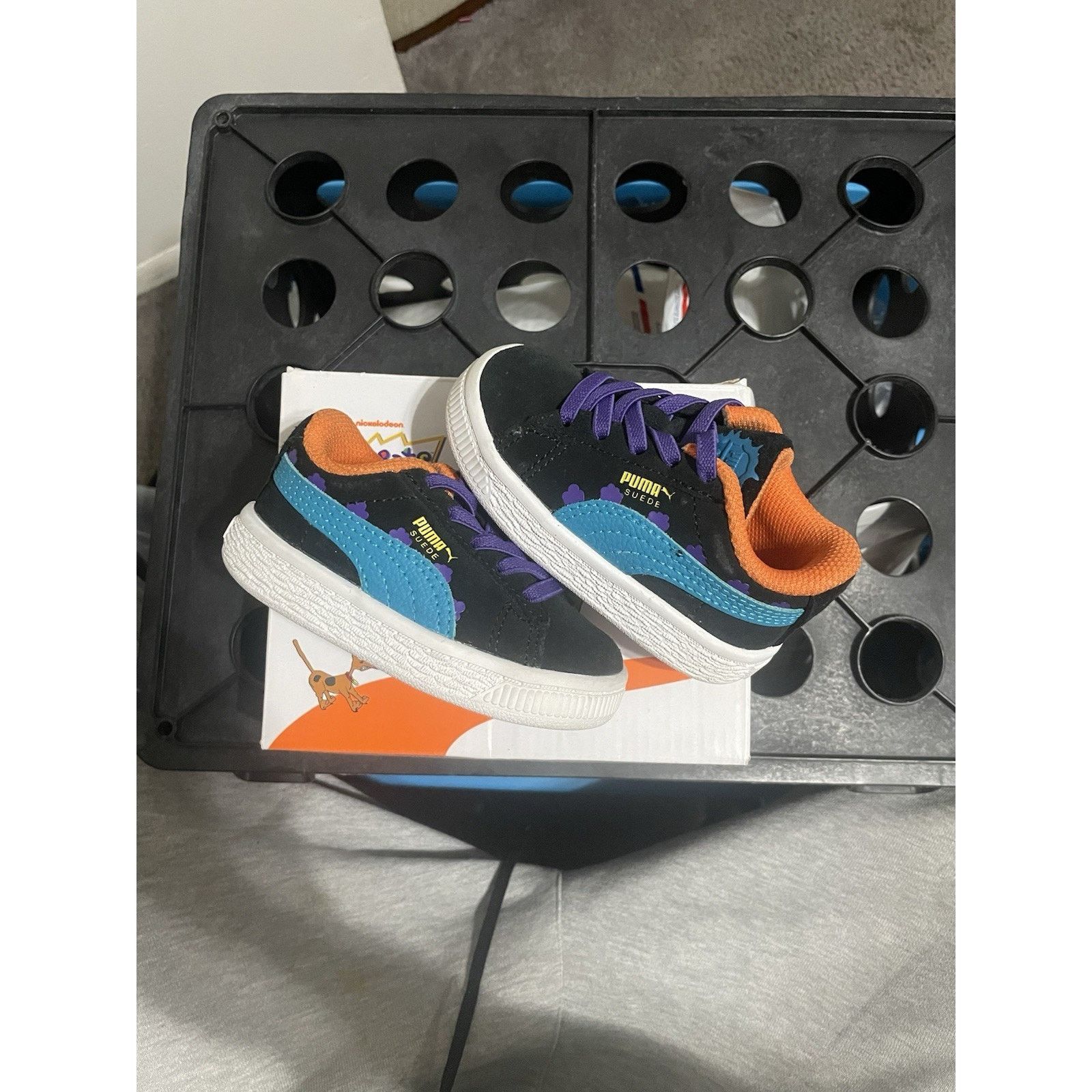 Puma Size 4c-Puma Nickelodeon Rugrats Suede Black Caribbean Sea Size US 5 / EU 37 - 2 Thumbnail