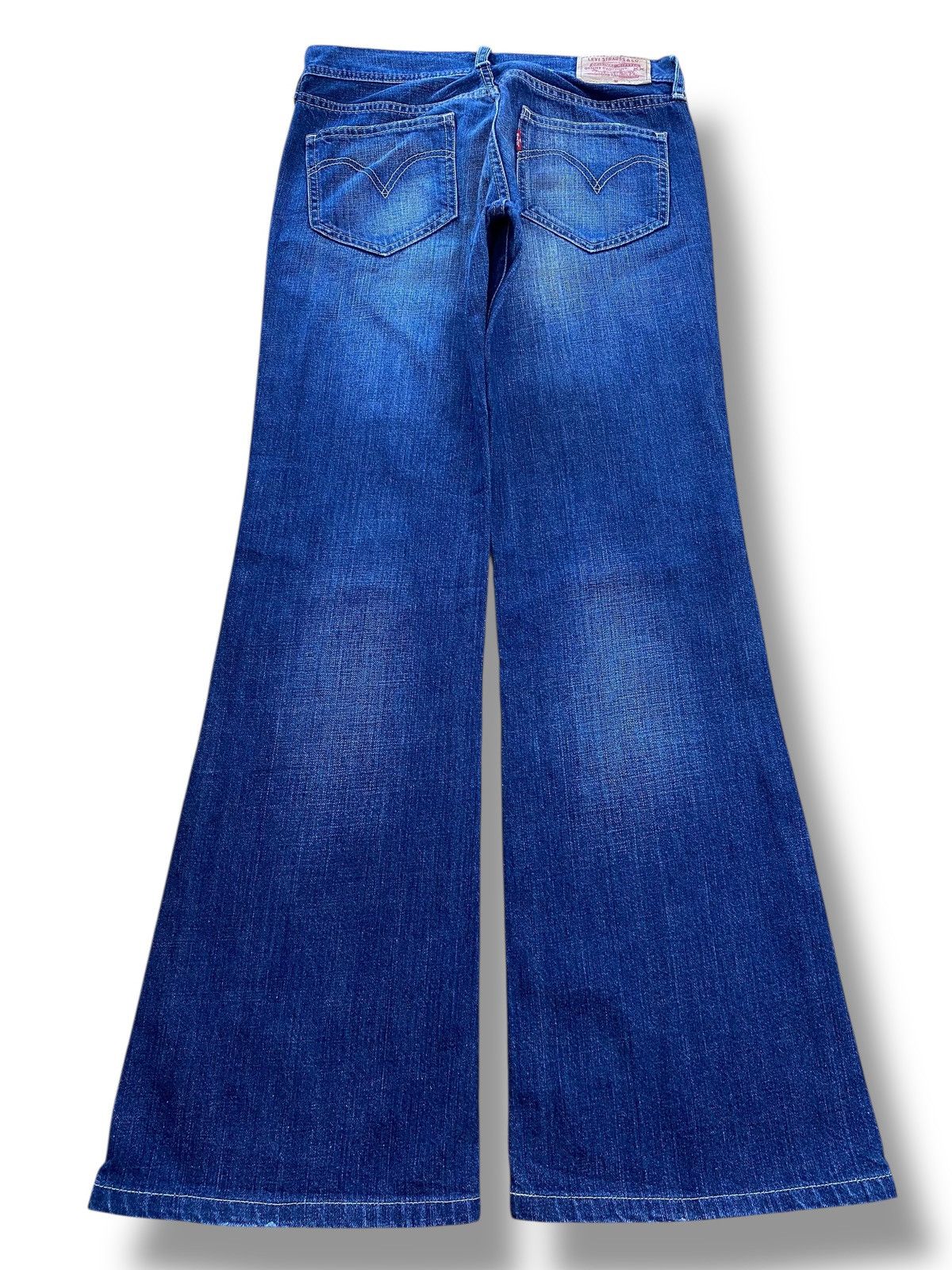 Levi's Levi’s Faded Blue Wash Style Boot Cut Leg Jeans Size US 28 / EU 44 - 3 Thumbnail