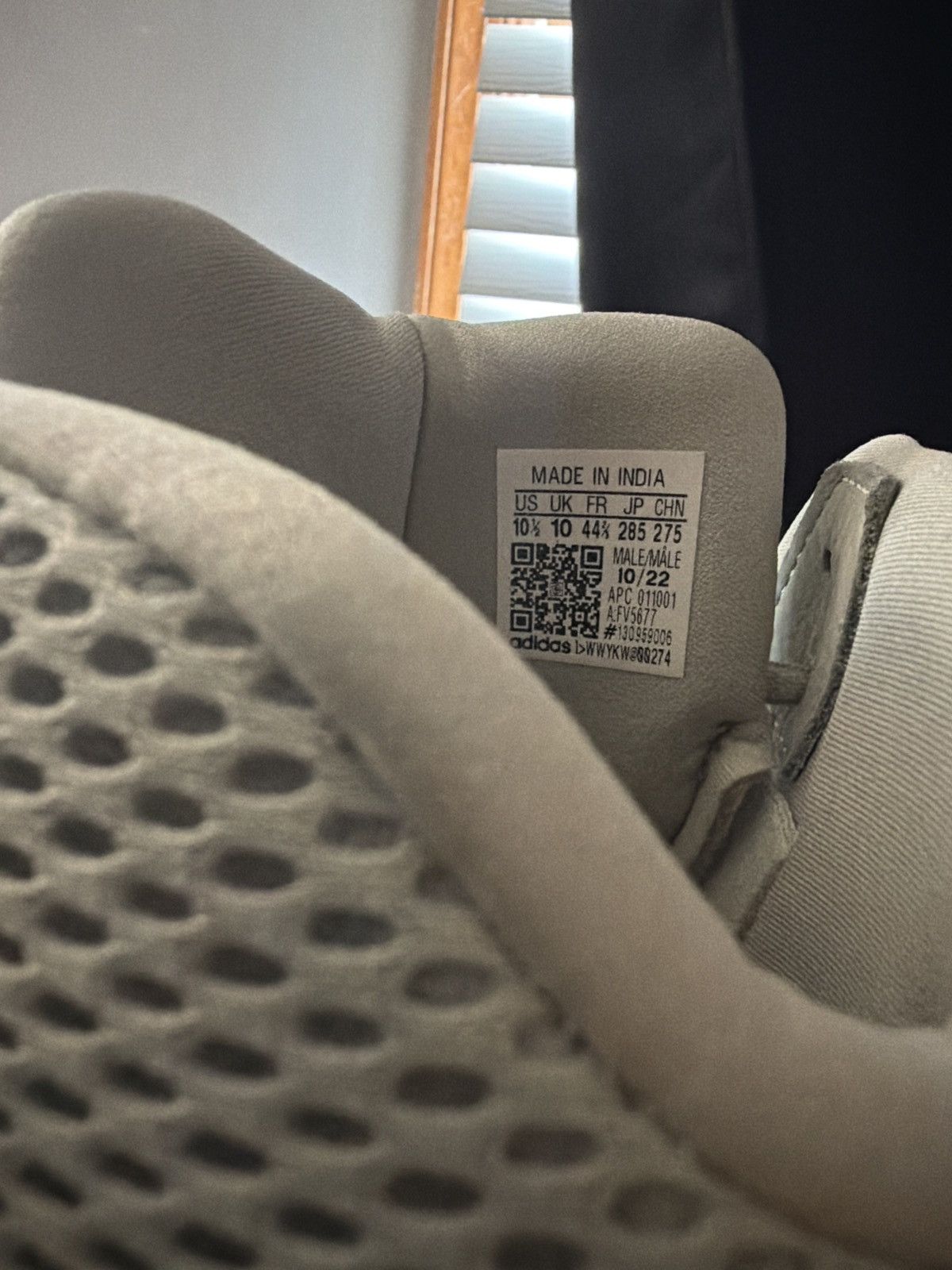 Yeezy Salt Yeezy Desert Boot Size US 10.5 / EU 43-44 - 4 Thumbnail