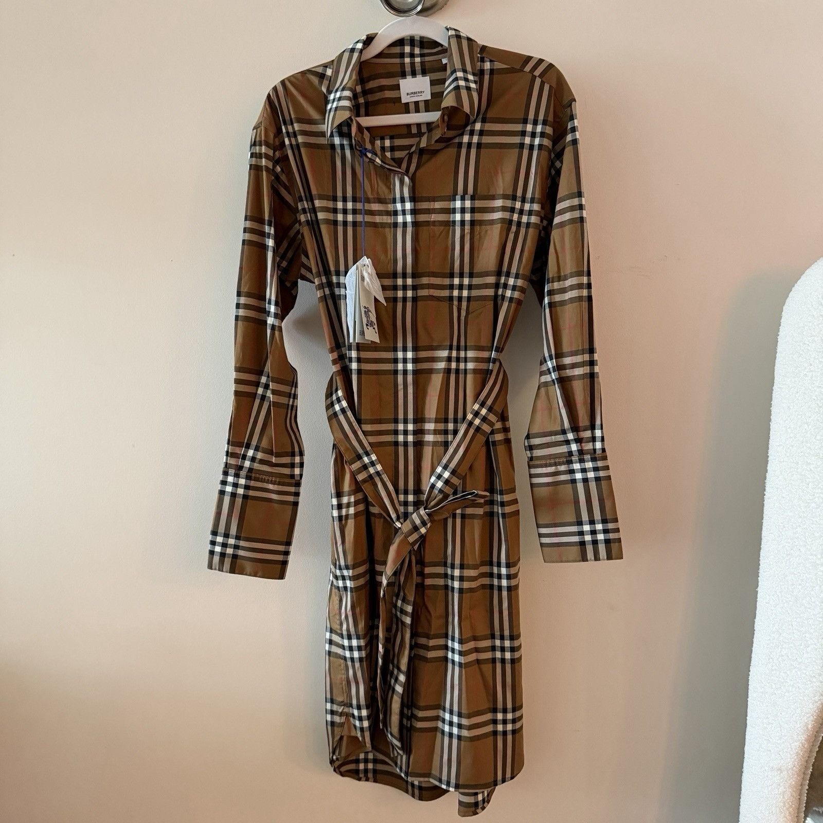Burberry NWT Burberry Giovanna Beige Check Plaid Shirtdress Shirt Dr Size L / US 10 / IT 46 - 3 Thumbnail