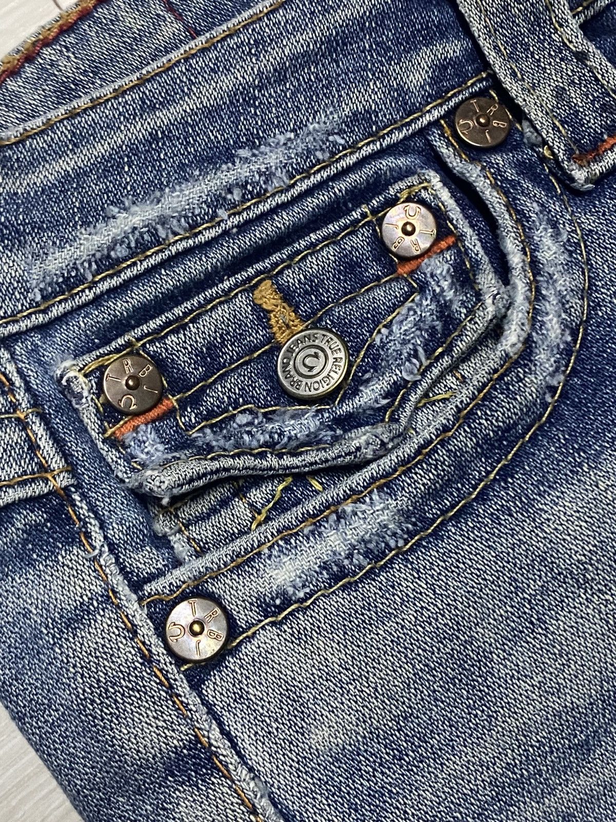 True Religion True Religion Distressed Flare Twist Leg Jeans Size US 28 / EU 44 - 11 Thumbnail