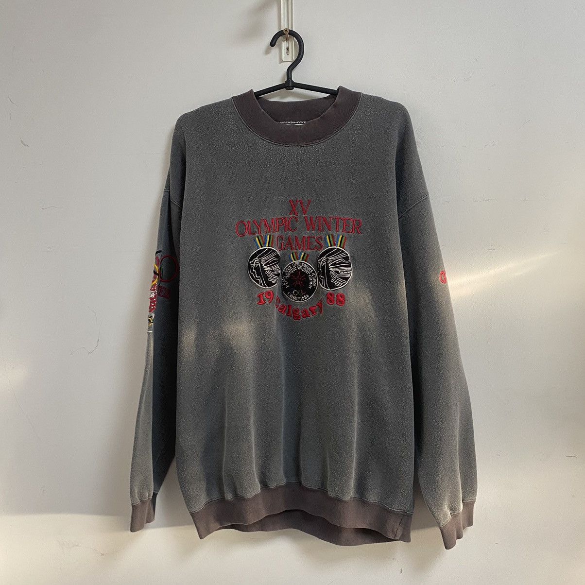 Adidas Vintage sweatshirt adidas Olympic winter Size US S / EU 44-46 / 1 - 1 Thumbnail