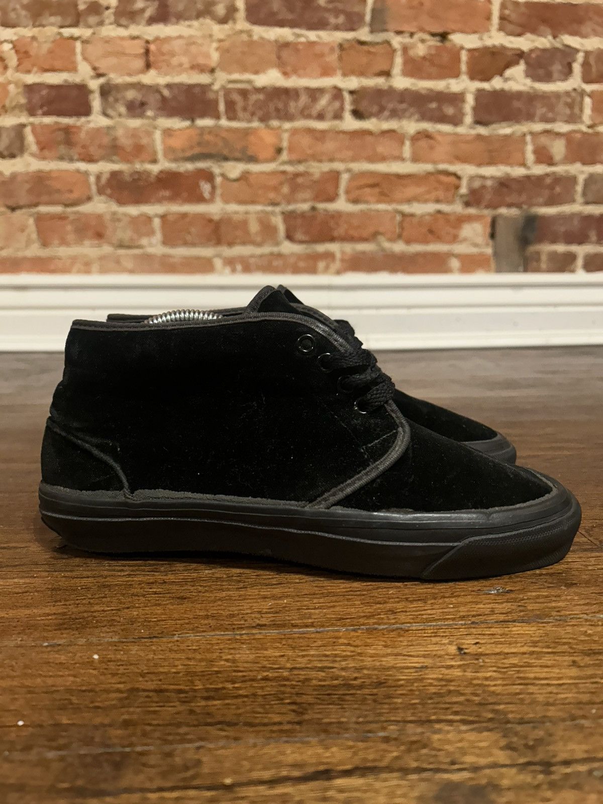 Vans Vintage Vans Velvet Chukka made in USA Size 7.5 Size US 7.5 / EU 40-41 - 1 Thumbnail