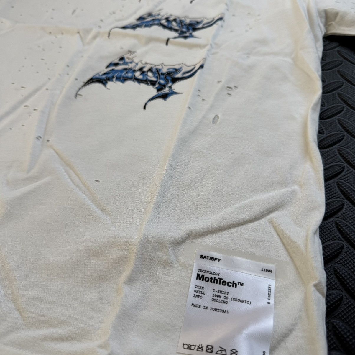 Satisfy Liquid Metal MothTech Size US M / EU 48-50 / 2 - 3 Thumbnail