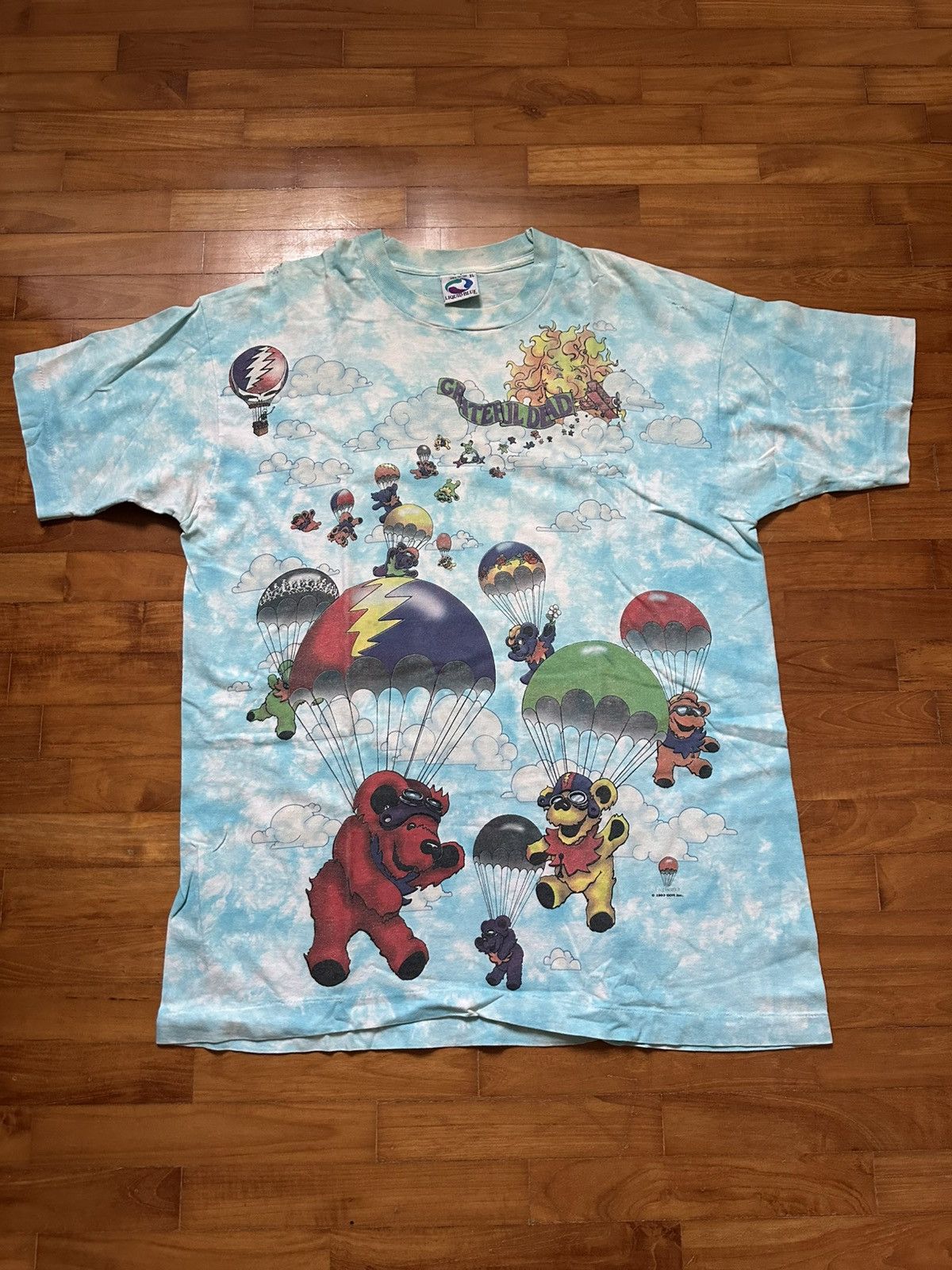 Vintage Vintage Grateful Dead Parachuting Bears T-Shirt Size US XL / EU 56 / 4 - 1 Thumbnail