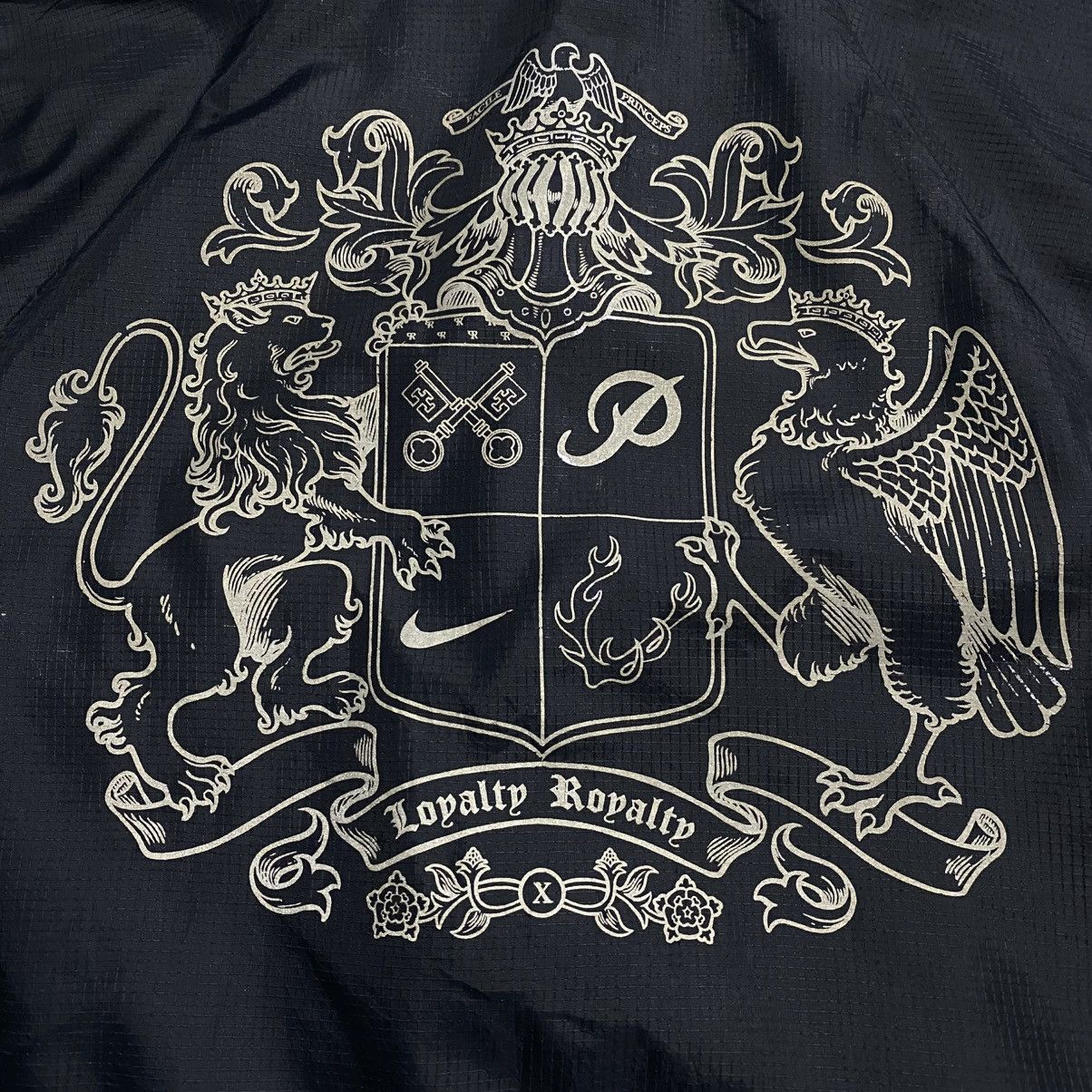 Nike SB × Primitive Nike SB x Primitive "Loyalty Royalty" Jacket Size US S / EU 44-46 / 1 - 8 Thumbnail