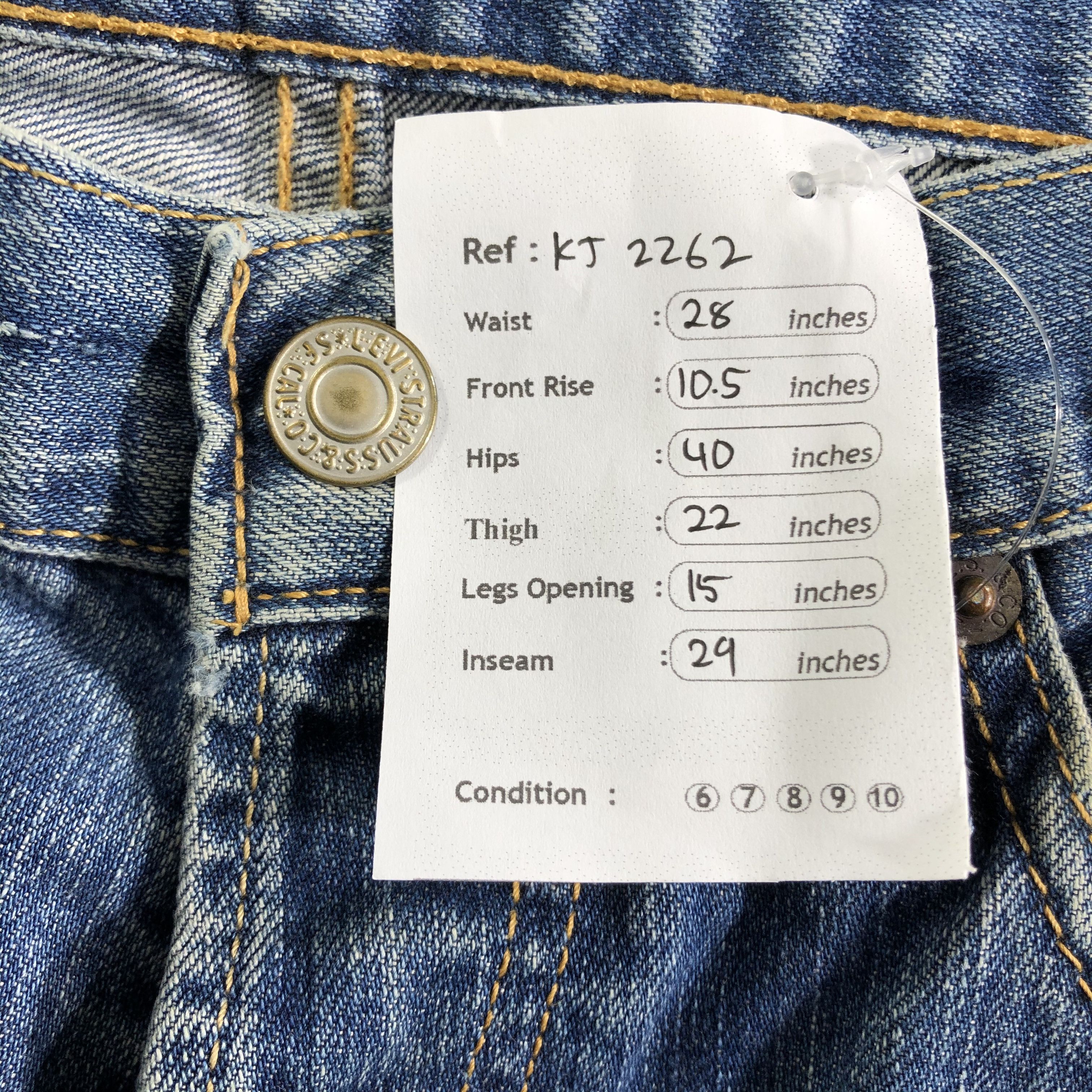 Levi's Vintage Levis 501 Jeans Faded Blue Denim KJ2262 Size US 28 / EU 44 - 11 Thumbnail