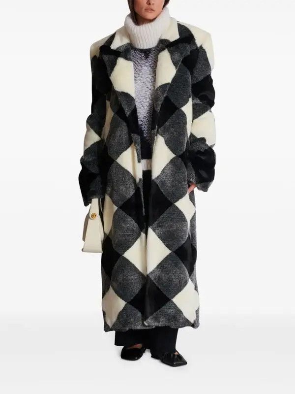 Balmain o1s1wg111025 Vichy Gingham Faux Fur Coat in Black/White Size S / US 4 / IT 40 - 2 Thumbnail
