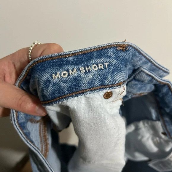 American Eagle Outfitters American Eagle Mom Shorts Size 34" / US 12 / IT 48 - 4 Thumbnail