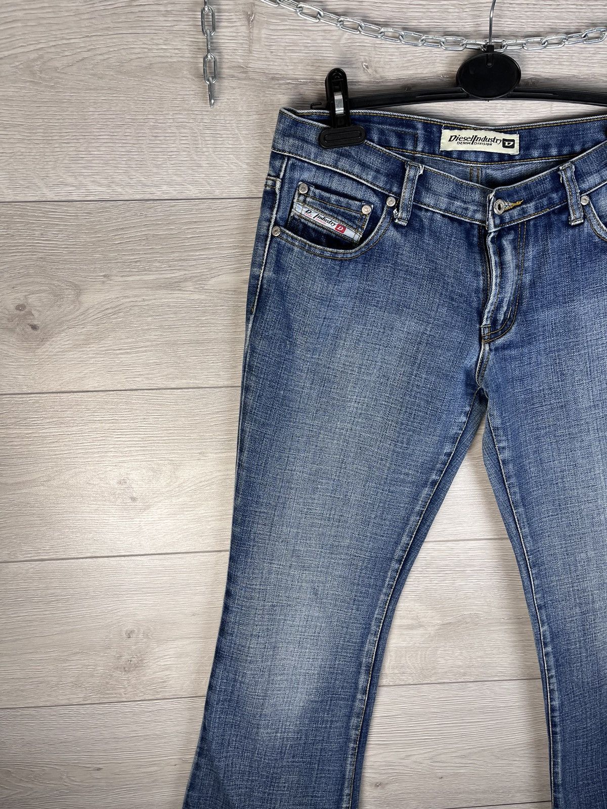 Diesel Vintage Women's jeans Diesel Industry Denim Division size 32 Size 32" / US 10 / IT 46 - 2 Thumbnail