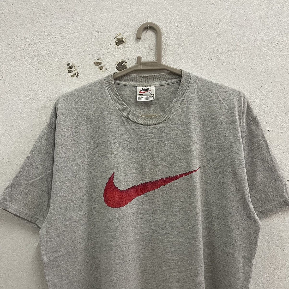 Nike × Vintage 🔥Vintage 90s Nike Big Swoosh Logo Streetwear Tee Size US XL / EU 56 / 4 - 3 Thumbnail