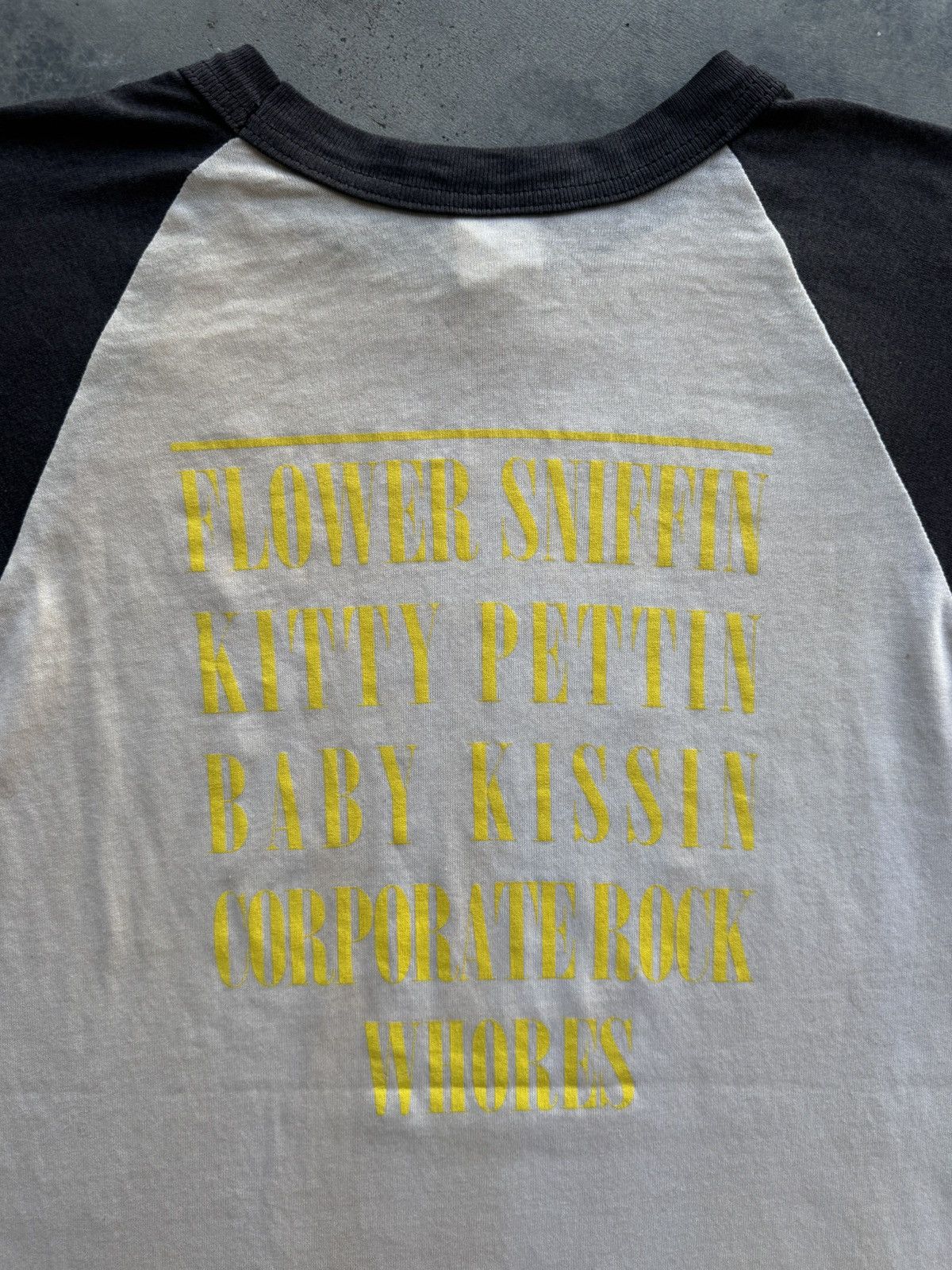 Band Tees × Nirvana × Vintage Vintage raglan nirvana band Size US M / EU 48-50 / 2 - 12 Thumbnail