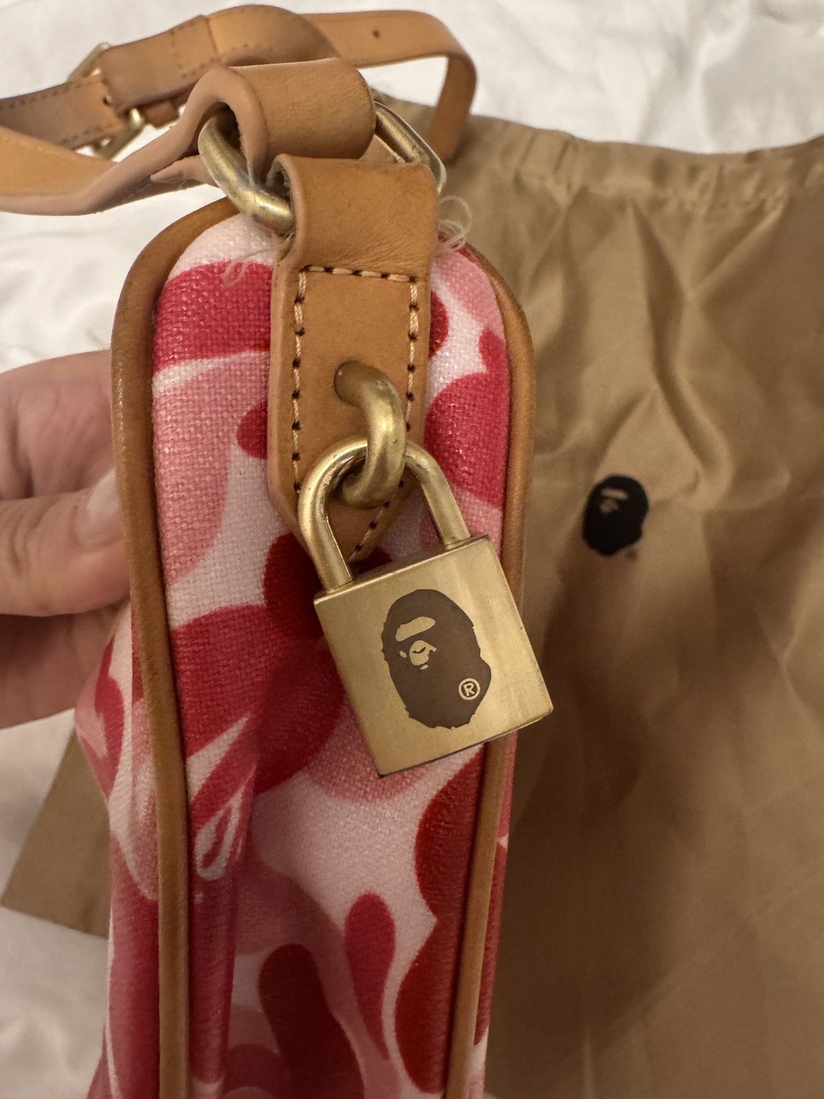 Bape Bape ss25 pink camo shoulder bag Size ONE SIZE - 4 Thumbnail