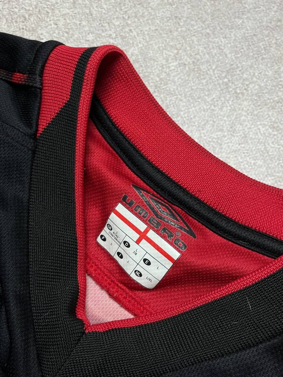 Other VINTAGE 03/04 UMBRO ENGLAND NATIONAL TEAM LONGSLEEVE SHIRT L Size US L / EU 52-54 / 3 - 8 Thumbnail