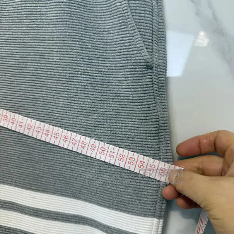 Thom Browne Thom Browne Men's Gray Striped Cotton Shorts . Size US 32 / EU 48 - 8 Thumbnail