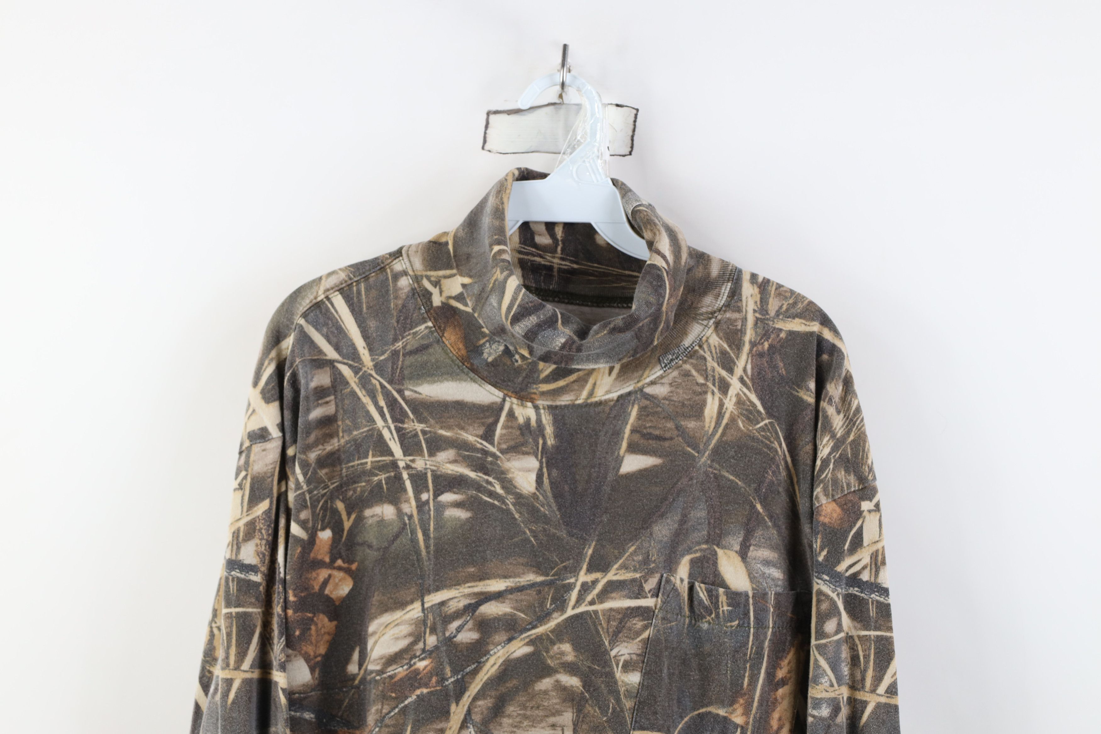 Cabelas Vintage Cabelas Camouflage Long Sleeve Turtleneck T-Shirt Size US XL / EU 56 / 4 - 2 Thumbnail