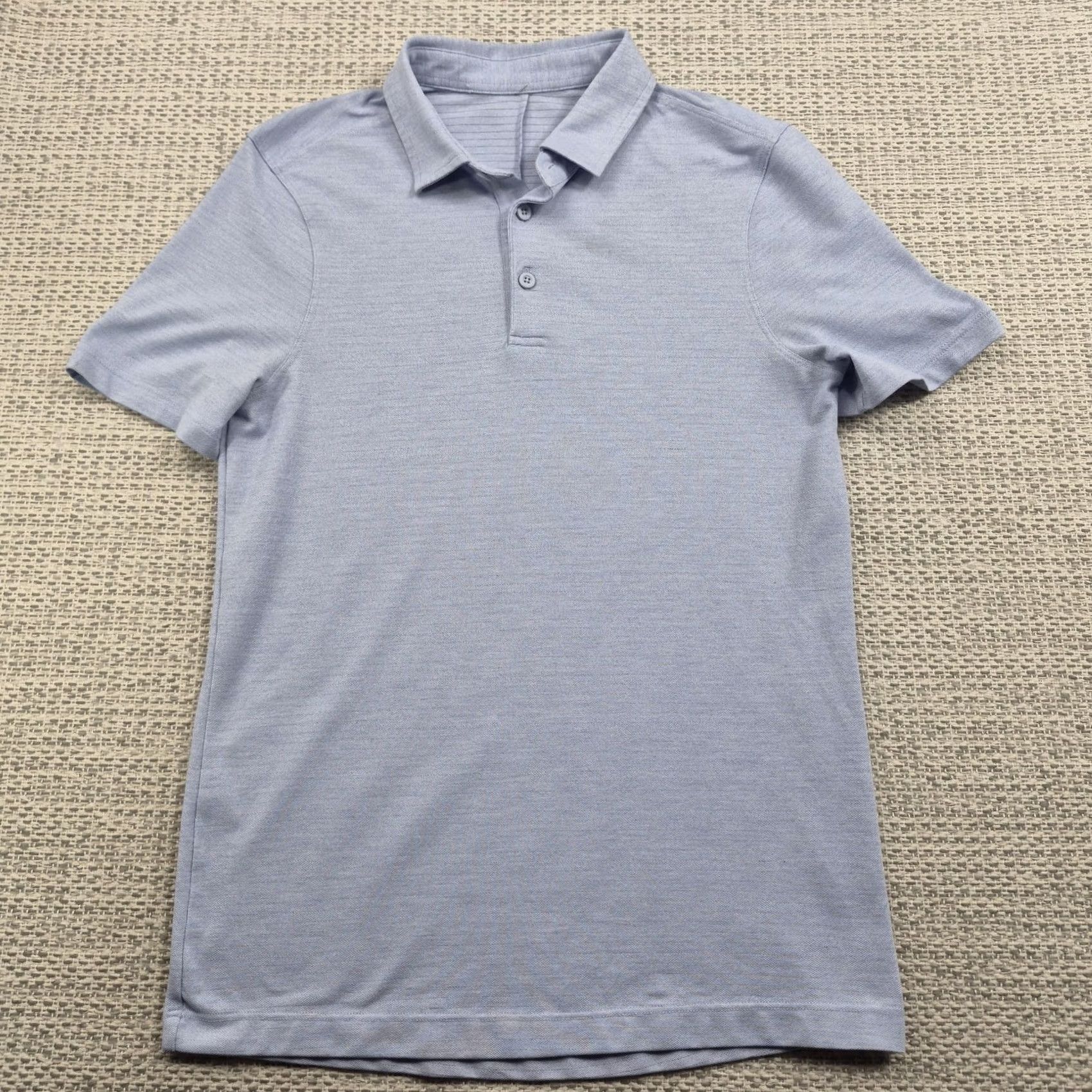 Lululemon Lululemon Polo Shirt Mens Medium Blue Solid Lightweight Performance Knit Casual Shirt Polo Size US M / EU 48-50 / 2 - 2 Thumbnail