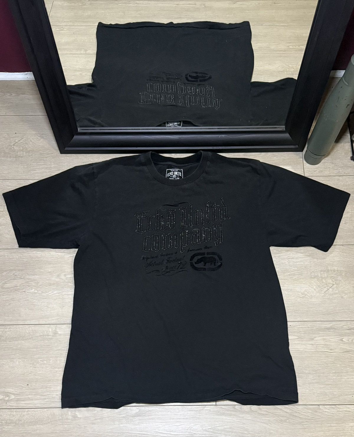 Ecko Unltd. Y2K 2000s Ecko Unltd Rhinestone Logo SpellOut Felt Shirt Size US XXL / EU 58 / 5 - 1 Thumbnail