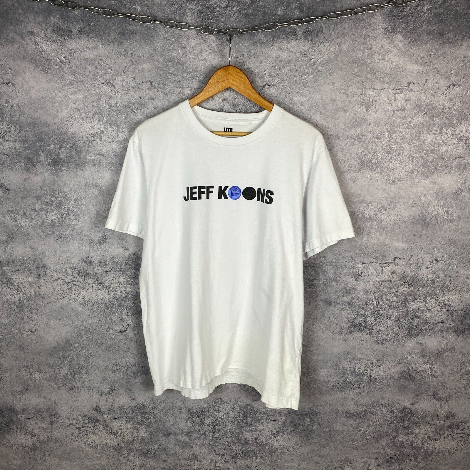 Uniqlo Uniqlo Jeff Koons Tee Men's Size L White Short Sleeve ` Size US L / EU 52-54 / 3 - 1 Thumbnail