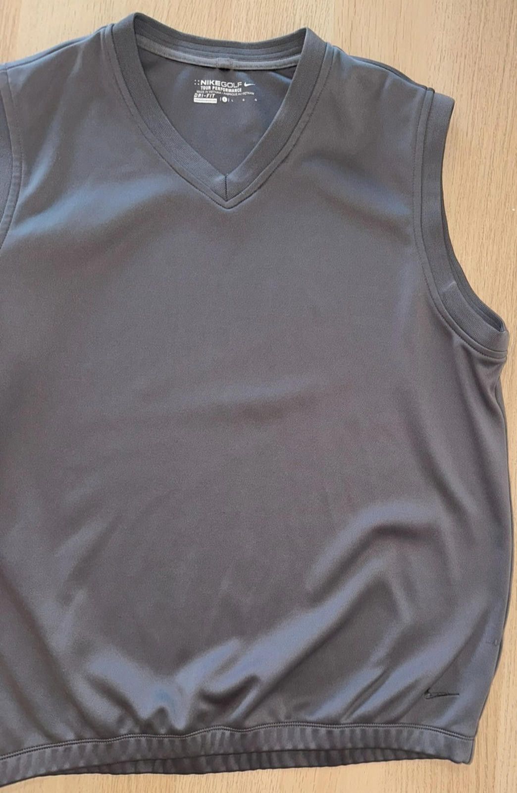 Nike Nike Golf Tour Performance Vest Men’s Dri-Fit Gray Vest Size ONE SIZE - 1 Thumbnail