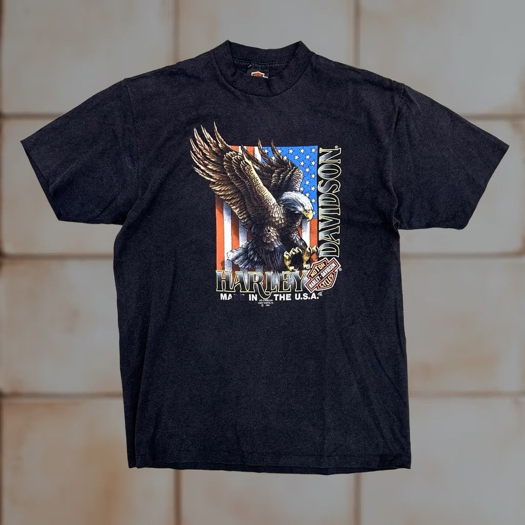 Harley Davidson VINTAGE Harley-Davidson T-Shirt XL Black 1991 Forth Worth TX Eagle American Flag 3D Emblem 50/50 Mens Size US XL / EU 56 / 4 - 1 Thumbnail