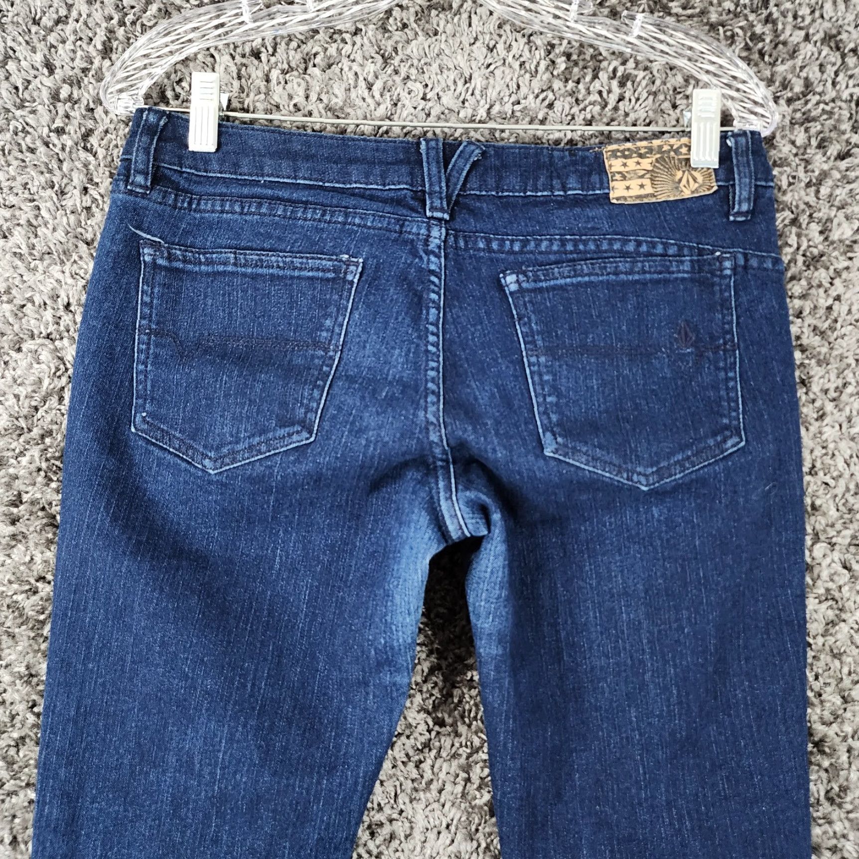 Volcom Volcom Jeans Size 9 Blue Stix Skinny Shortie Fit Stretch Womens Size 30" / US 8 / IT 44 - 7 Thumbnail