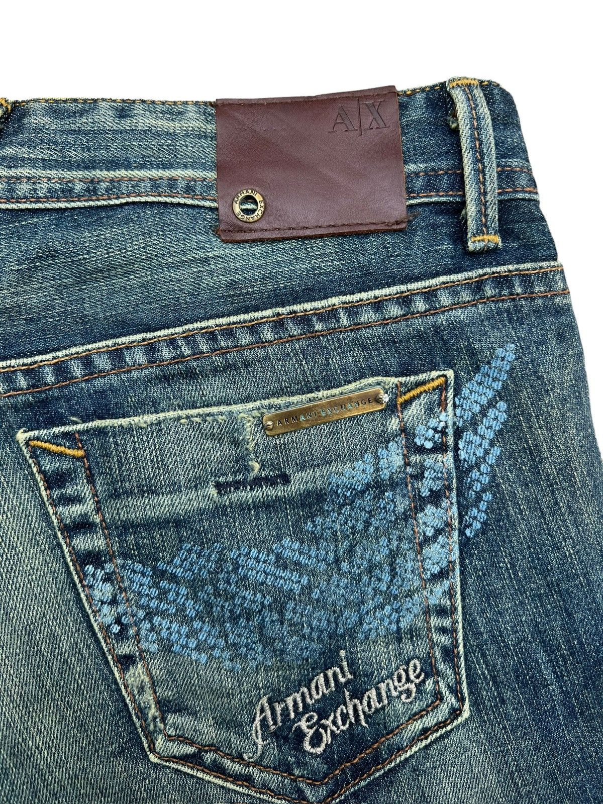 Armani Exchange Armani Exchange Punk Gothic Wings Flare Lowrise Jeans 29x34 Size 29" - 7 Thumbnail