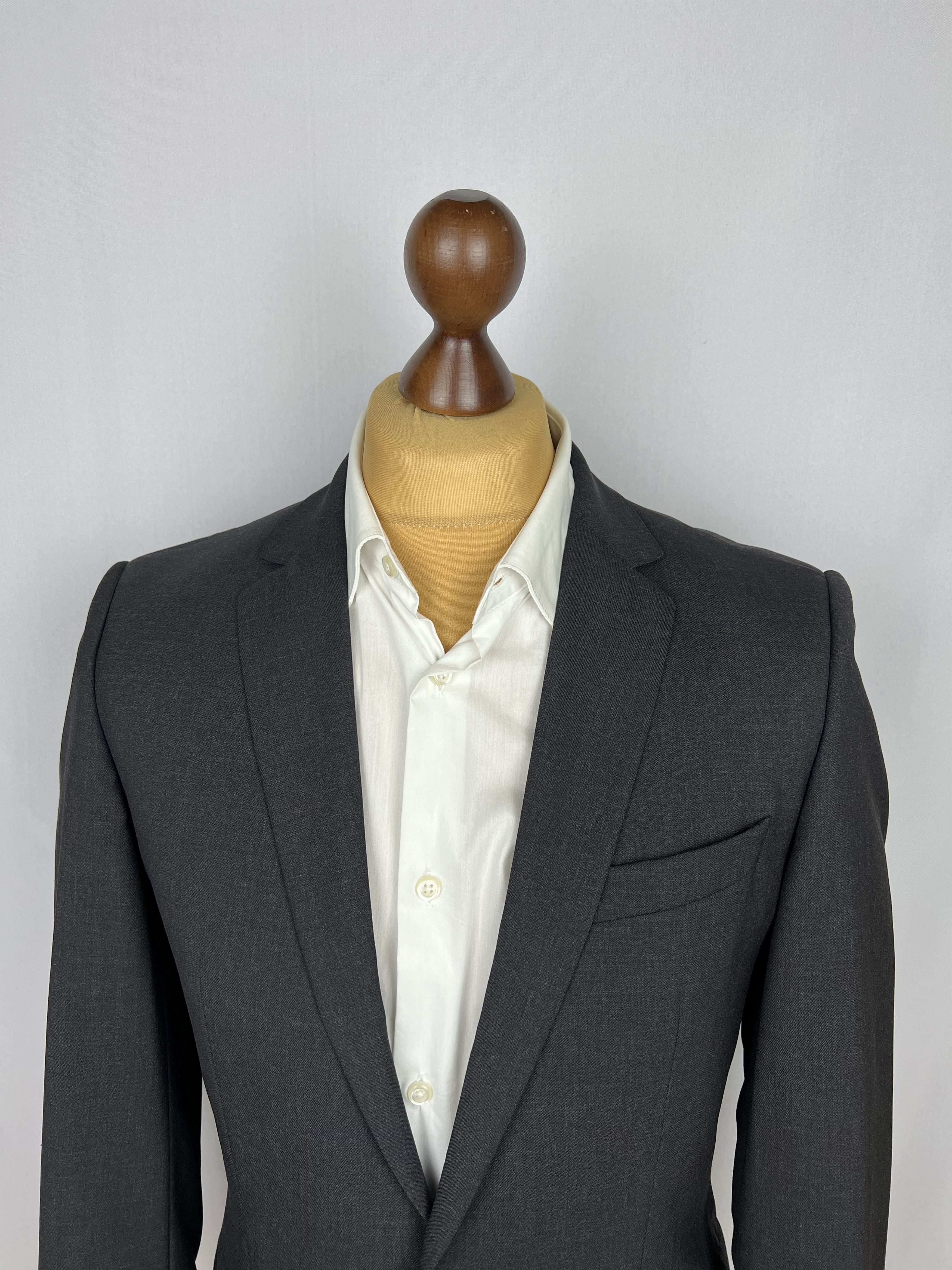 Hugo Boss Mint! Solid Gray Wool 2 Piece Modern Suit Size 36R - 5 Thumbnail