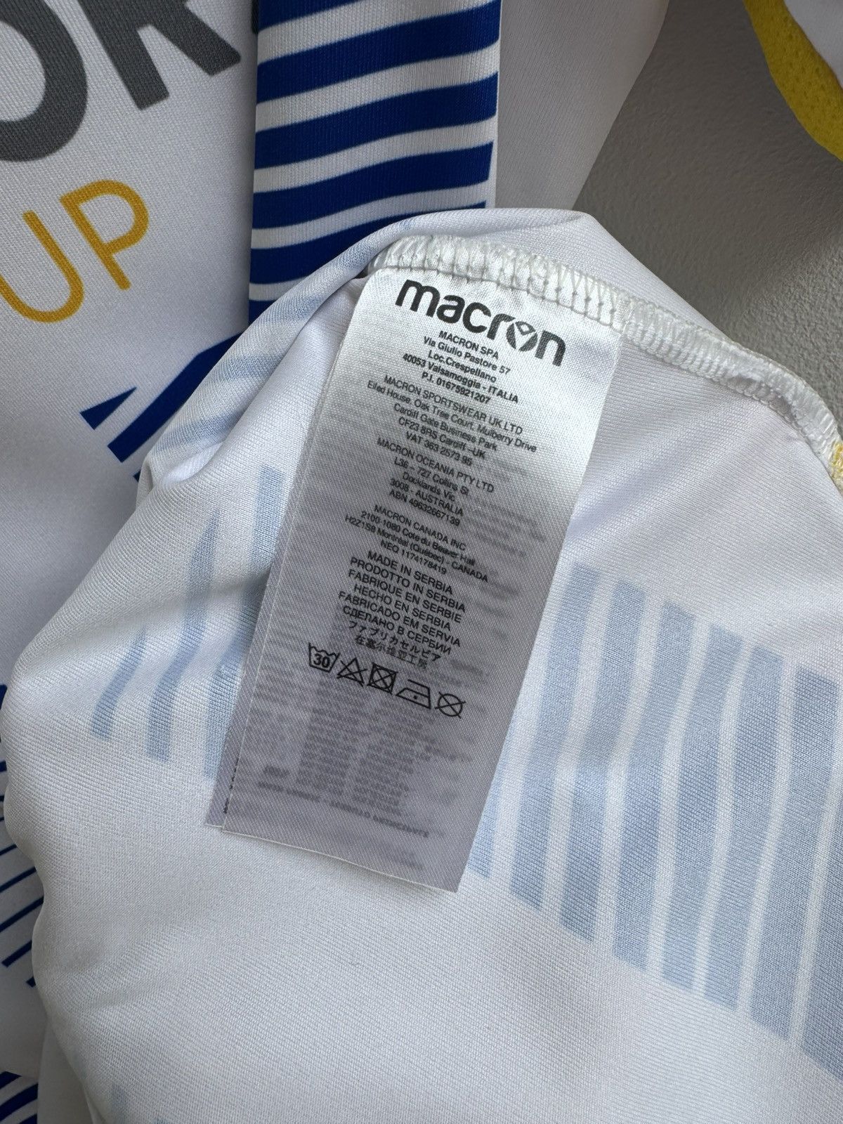 Macron COLCHESTER UNITED FC 2023 2024 Football Soccer jersey Shirt Size US L / EU 52-54 / 3 - 7 Thumbnail