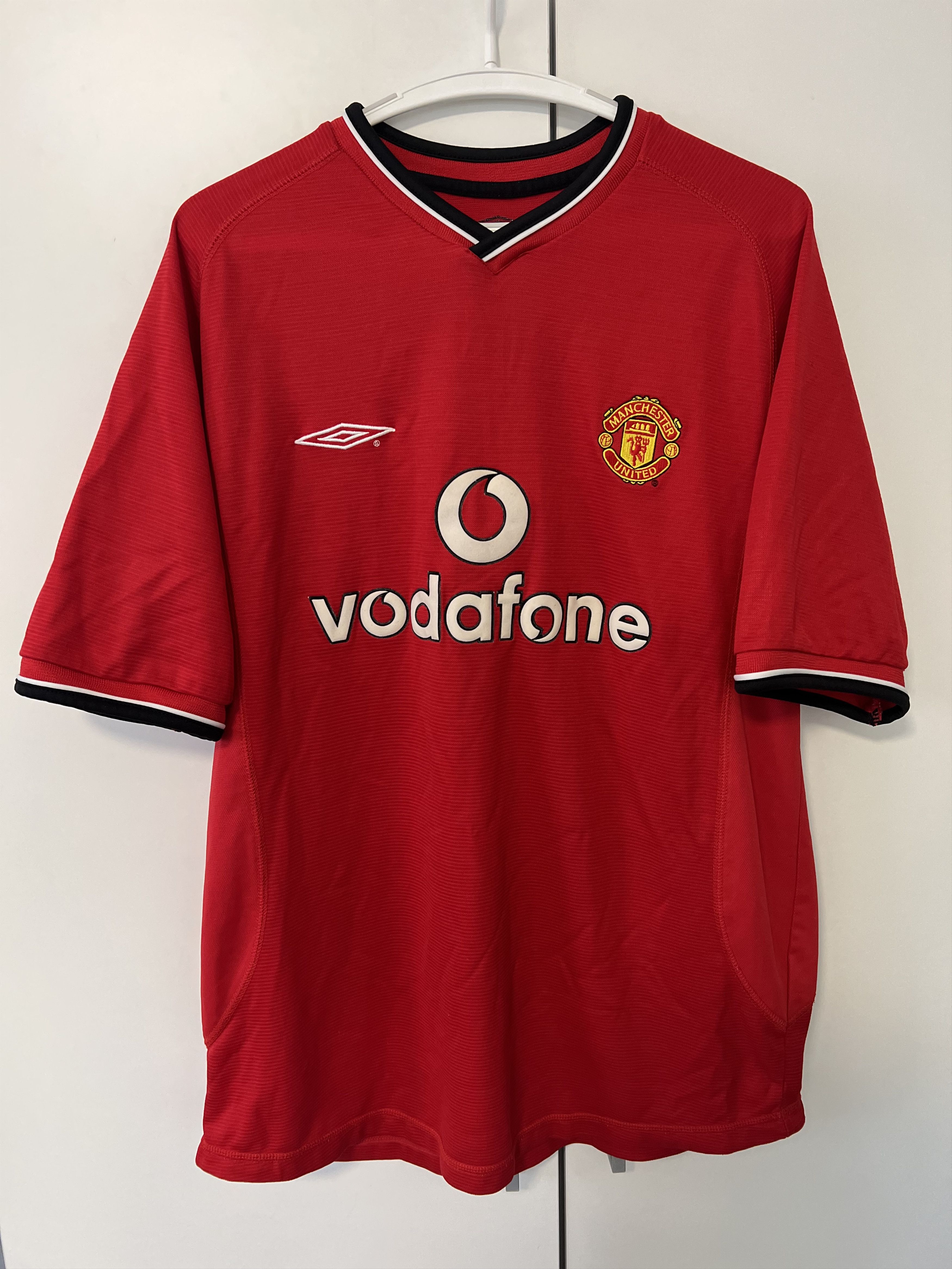 Umbro Manchester United 2000/2002 home football jersey shirt Size US L / EU 52-54 / 3 - 1 Thumbnail
