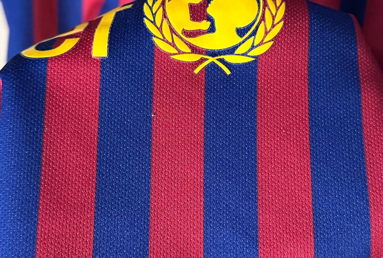 Nike FC Barcelona 2018 - 2019 Home football shirt jersey Nike Size US S / EU 44-46 / 1 - 7 Thumbnail