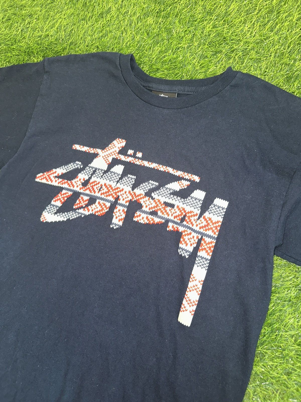 Stussy Stussy holiday knit tee shirt size small Size US S / EU 44-46 / 1 - 2 Thumbnail