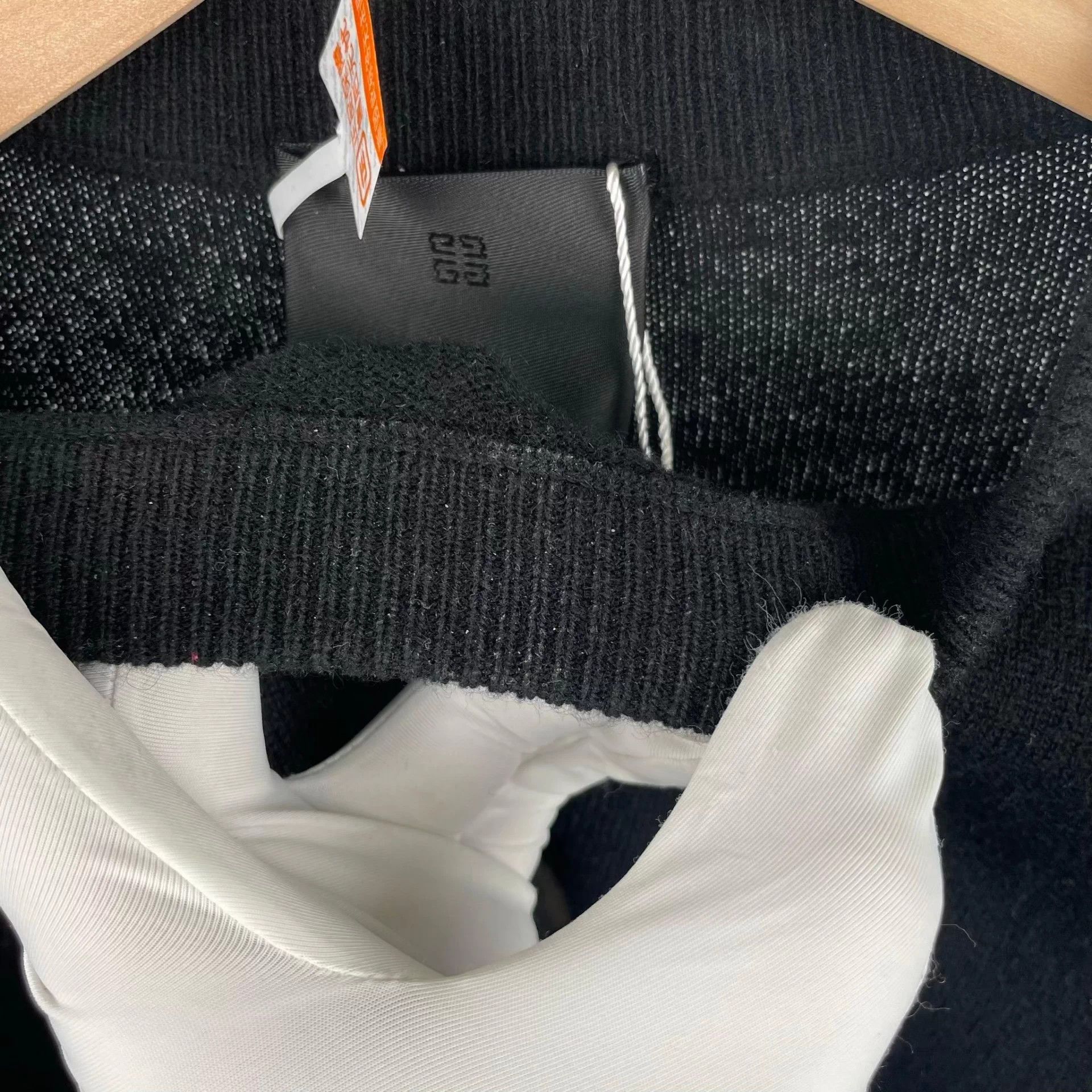 Givenchy Givenchy cashmere sweatshirt XS 260408SXH7J08 Size US XS / EU 42 / 0 - 7 Thumbnail