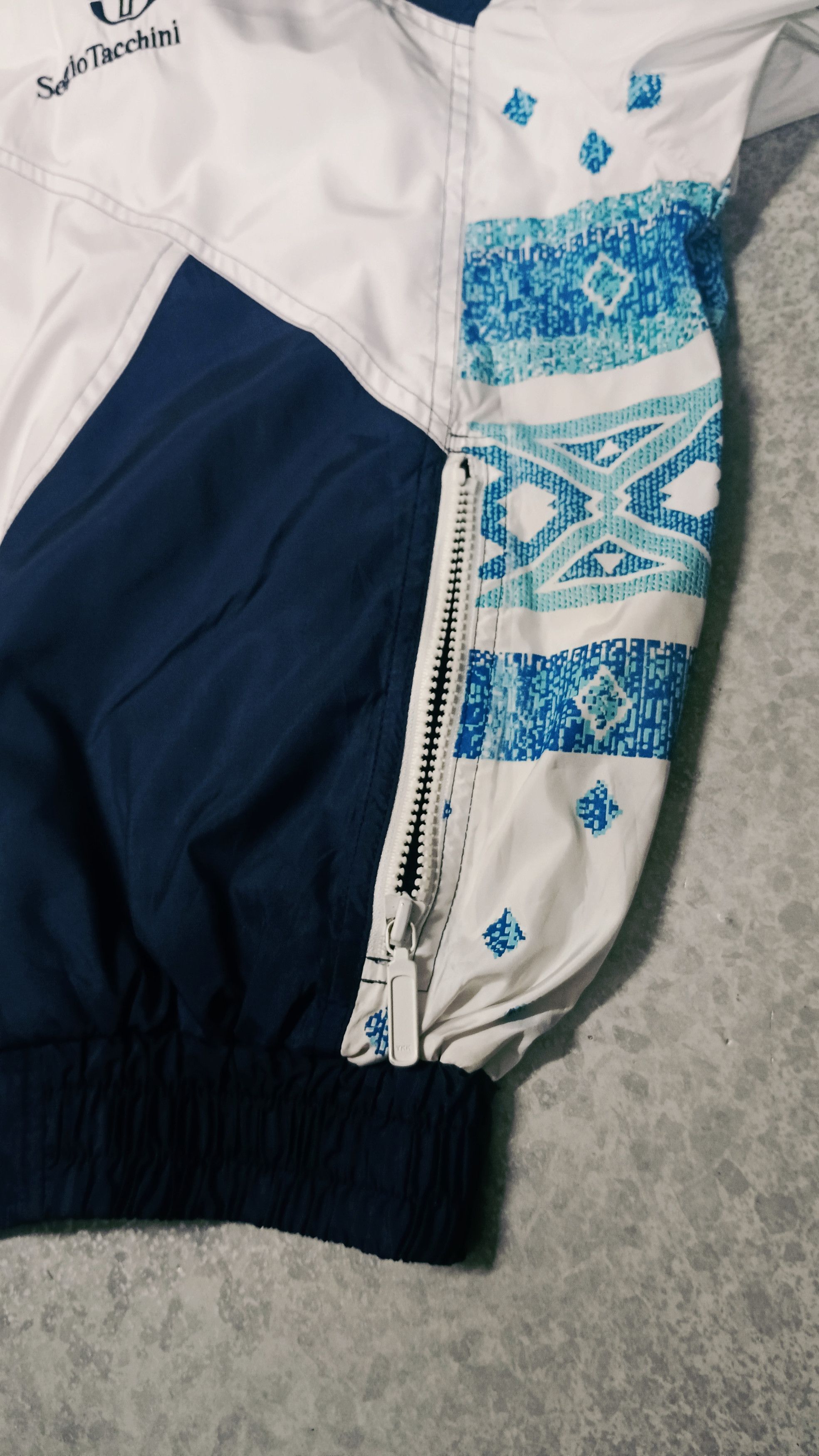 Sergio Tacchini × Vintage Vintage Sergio Tacchini Light Jacket Size US M / EU 48-50 / 2 - 3 Thumbnail