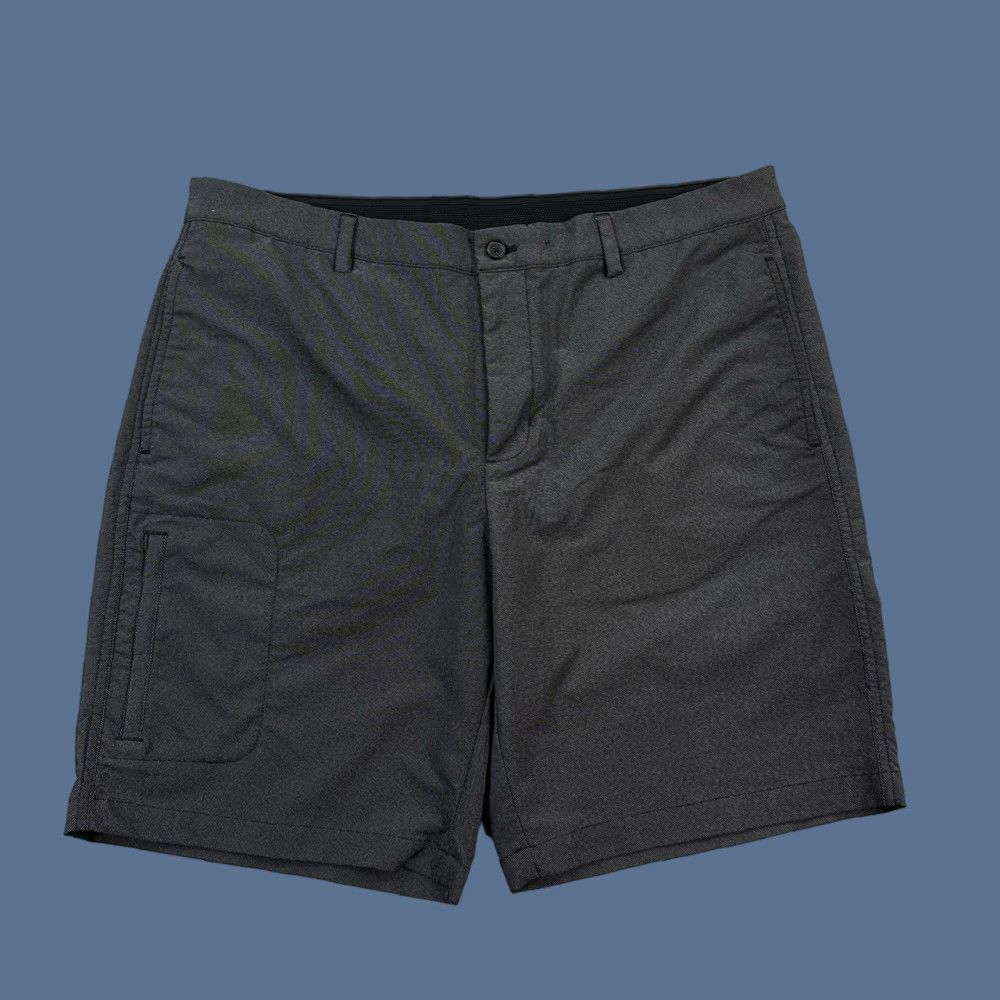 Vintage Greg Norman Shorts Mens 38 Gray Performance Stretch Utility Pocket Golf Casual Short Size US 38 / EU 54 - 1 Thumbnail