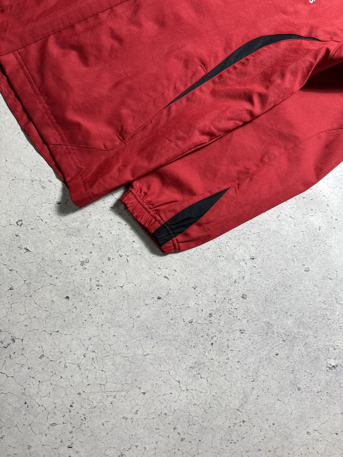 Nike Nike FC Manchester United Vintage Nylon Football Jacket Size US S / EU 44-46 / 1 - 3 Thumbnail