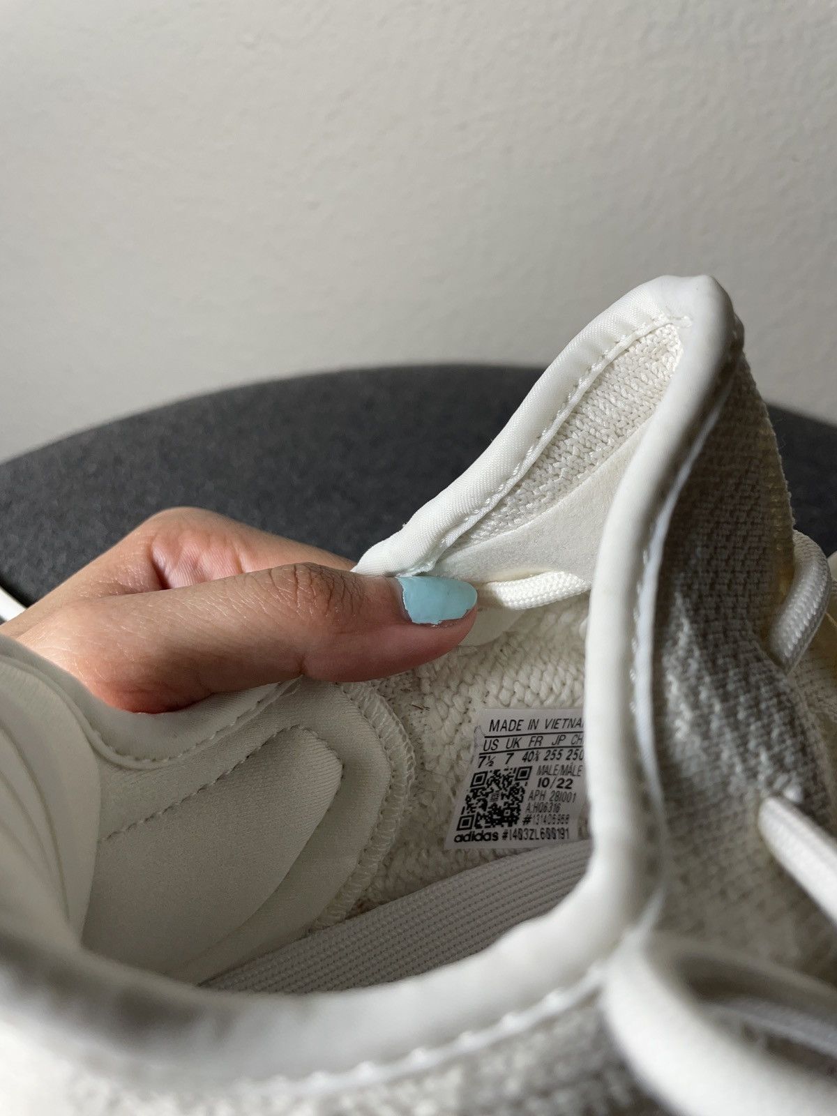Adidas × Yeezy YEEZY BOOST 350 V2 ‘BONE’ Size US 7.5 / EU 40-41 - 6 Thumbnail